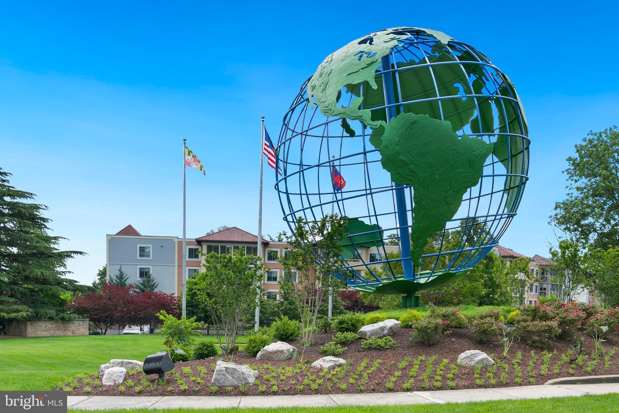 LEISURE WORLD - Residential