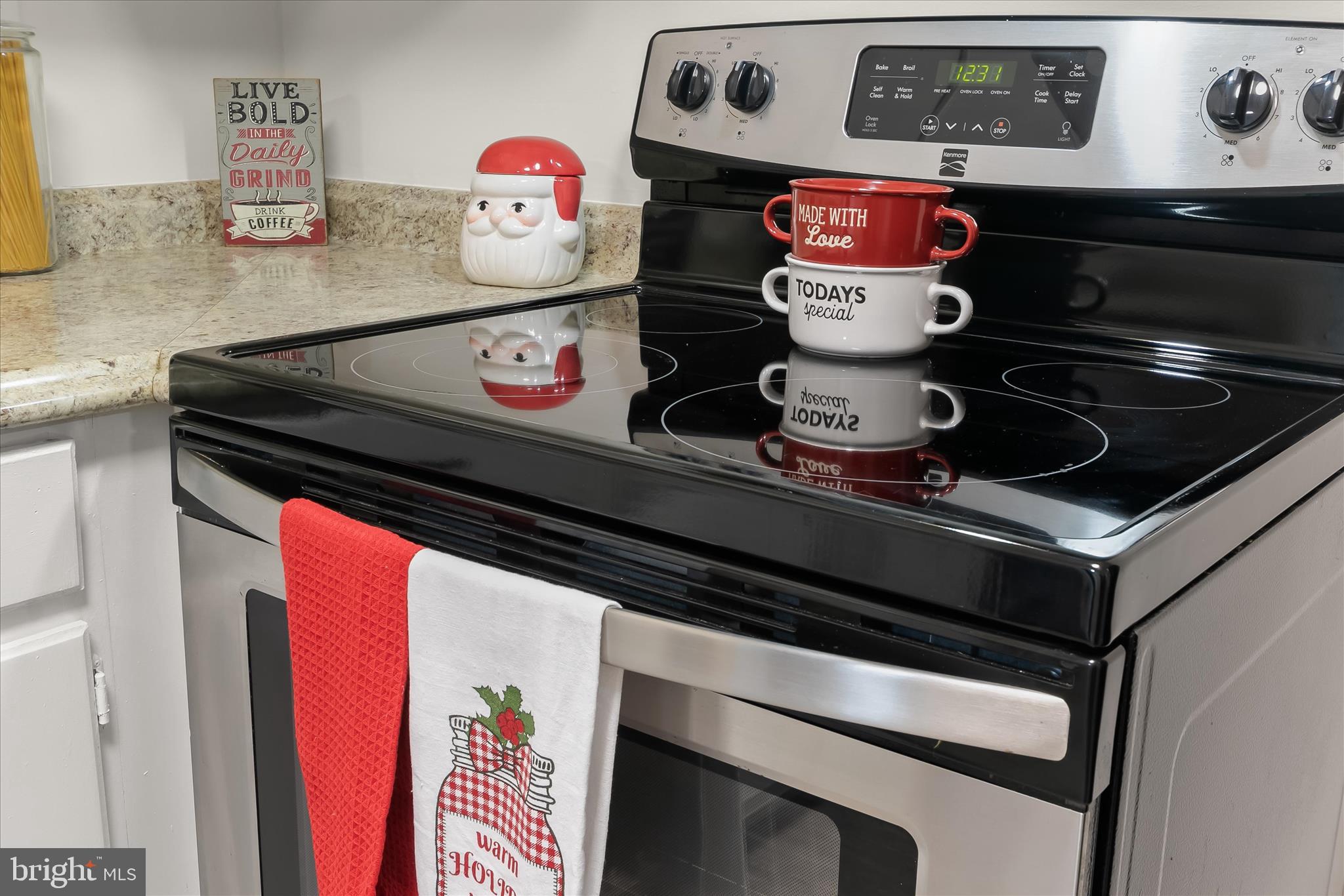 RACQUET CLUB - Residential