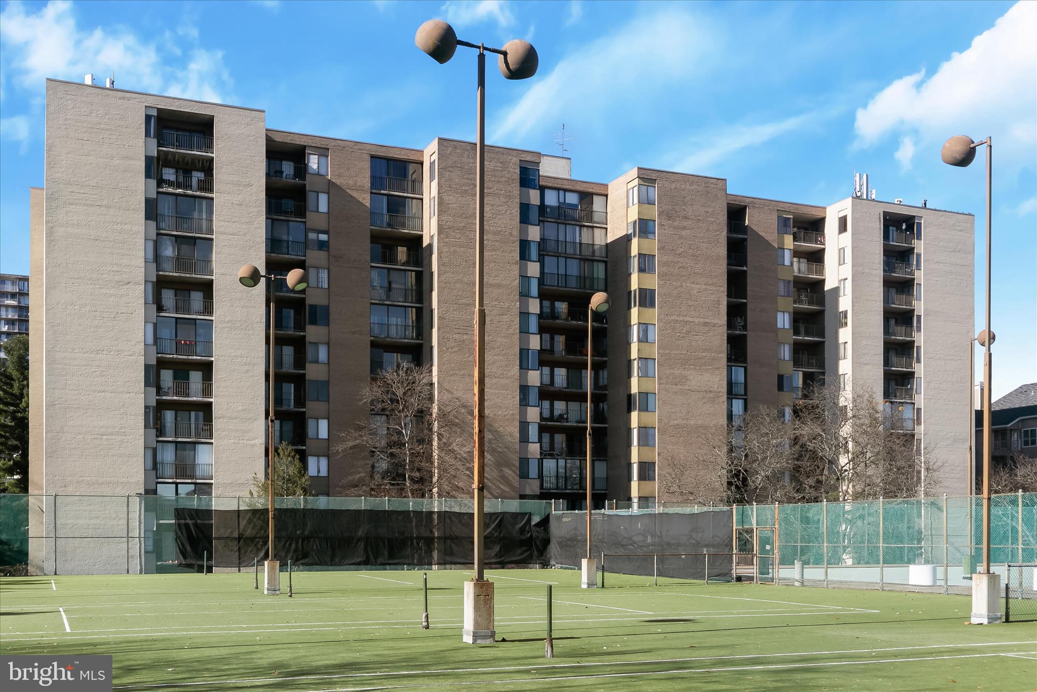 9200 EDWARDS WAY 1115