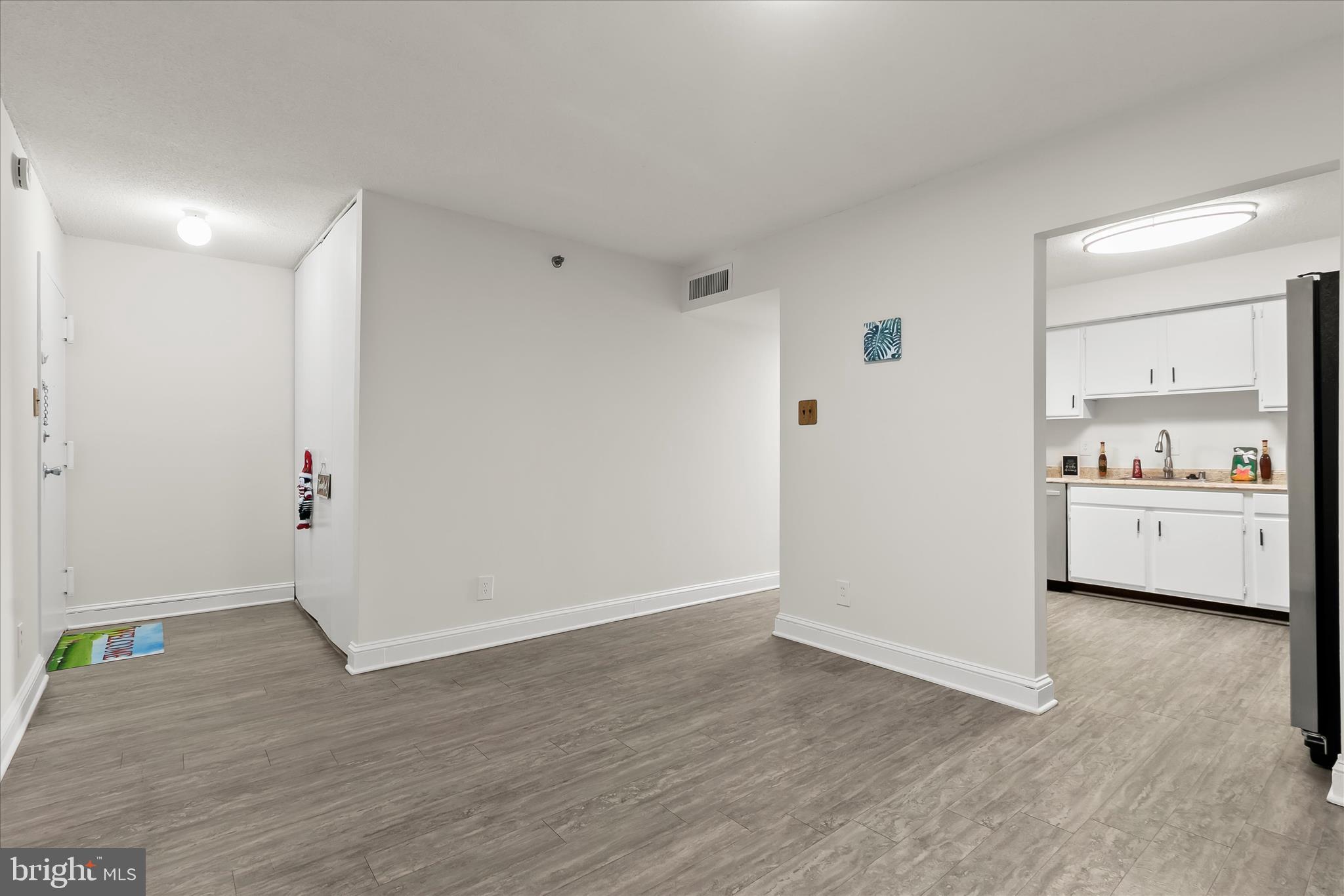 RACQUET CLUB - Residential