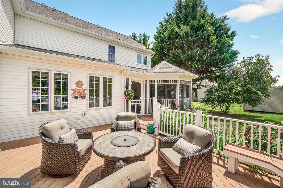 SAMHILL ESTATES - Residential