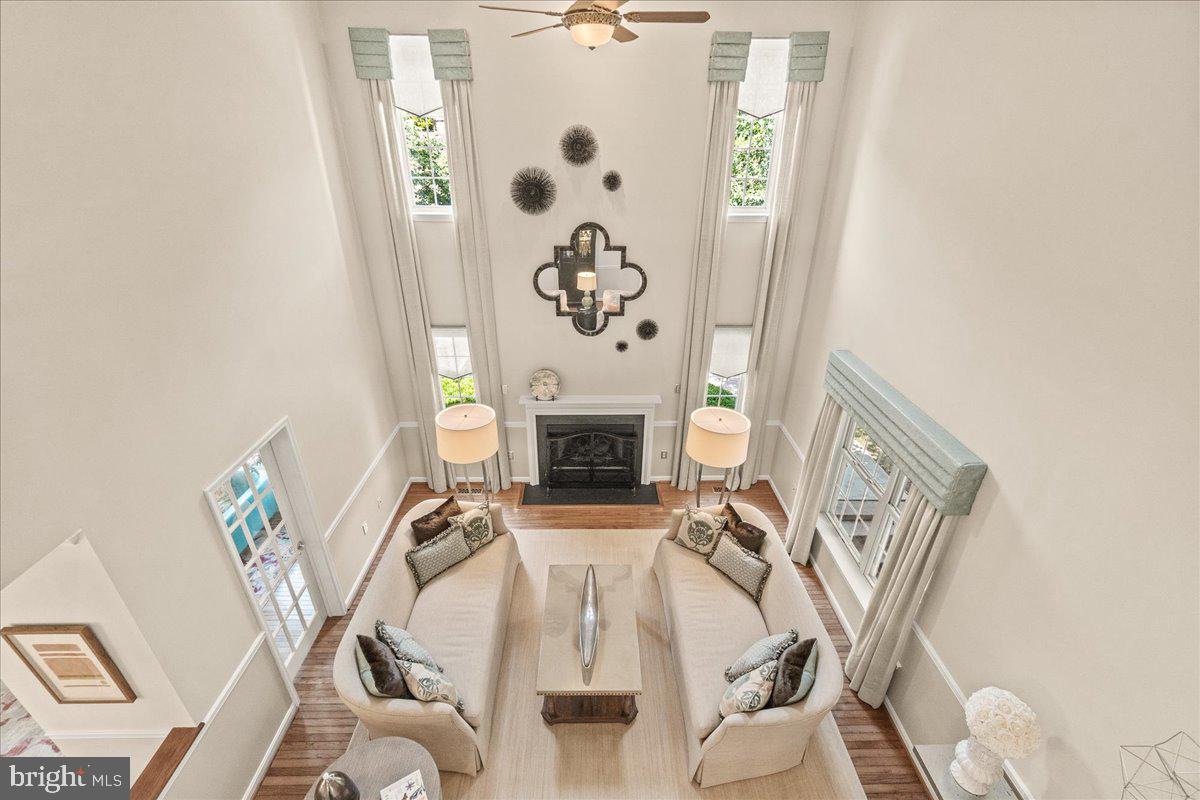 SAMHILL ESTATES - Residential