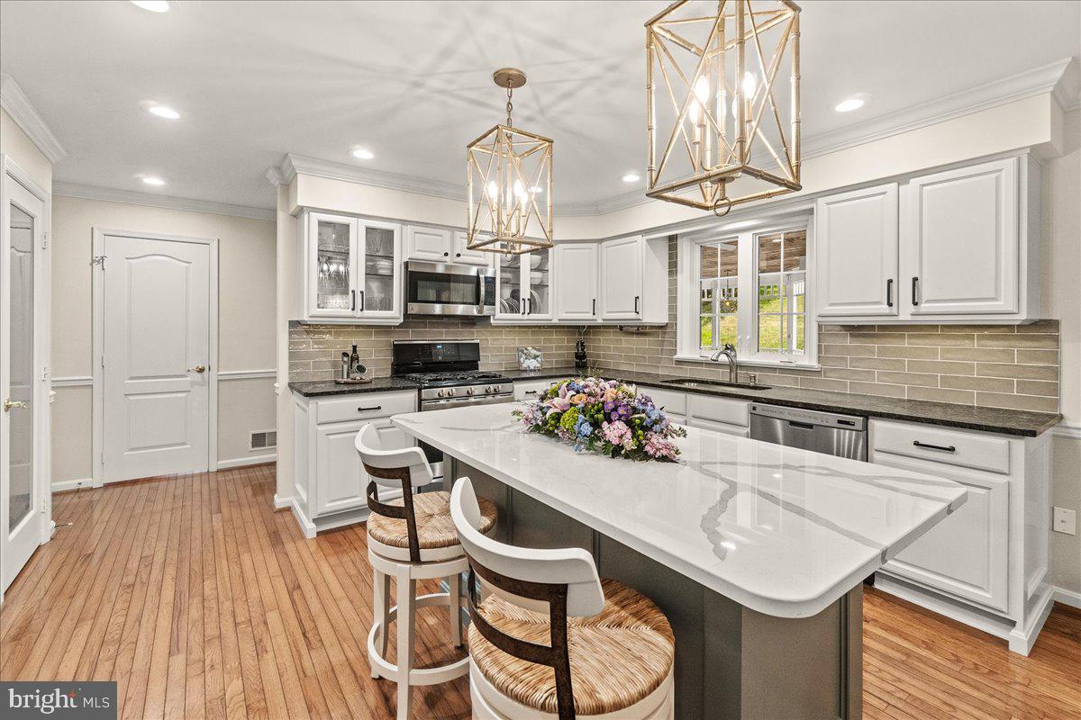 SAMHILL ESTATES - Residential