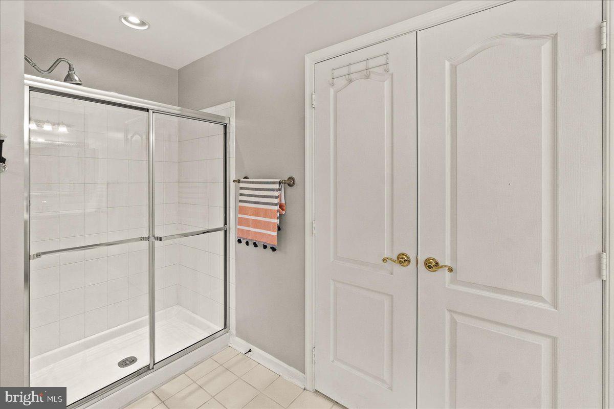 SAMHILL ESTATES - Residential