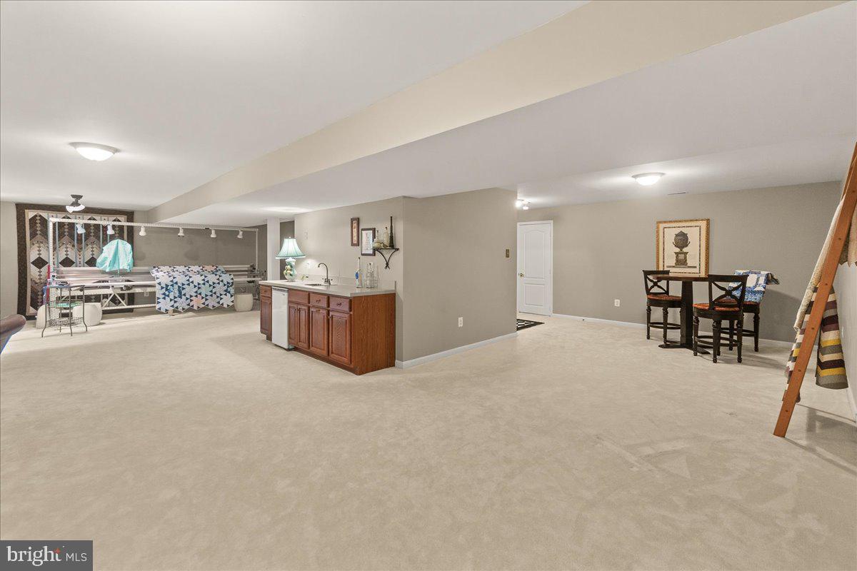 SAMHILL ESTATES - Residential