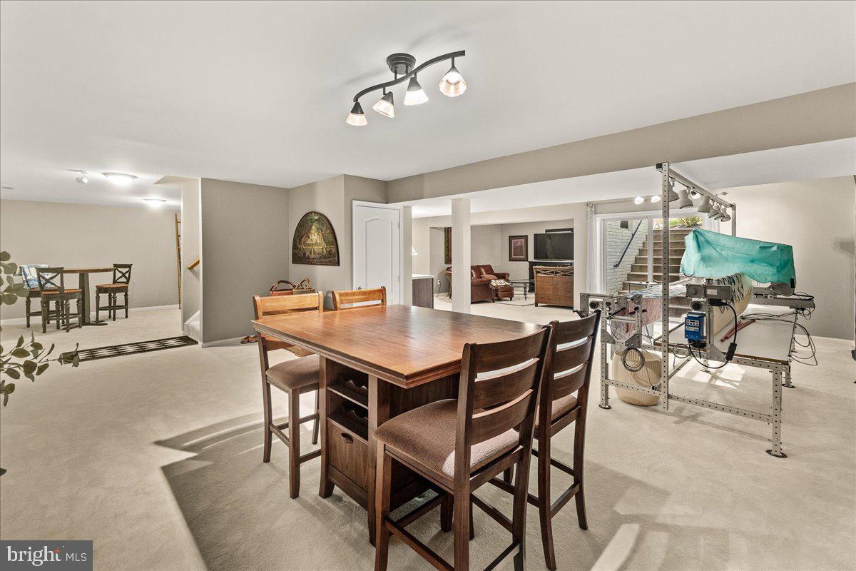 SAMHILL ESTATES - Residential