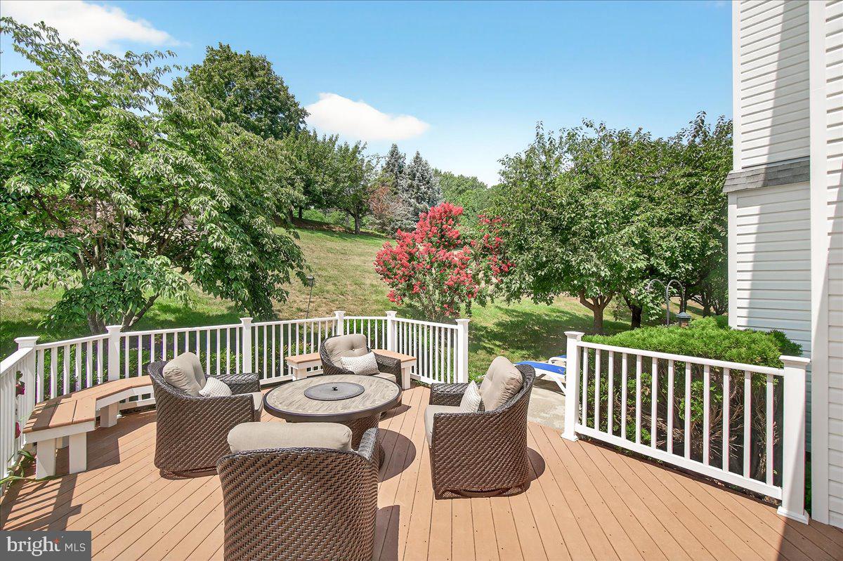 SAMHILL ESTATES - Residential