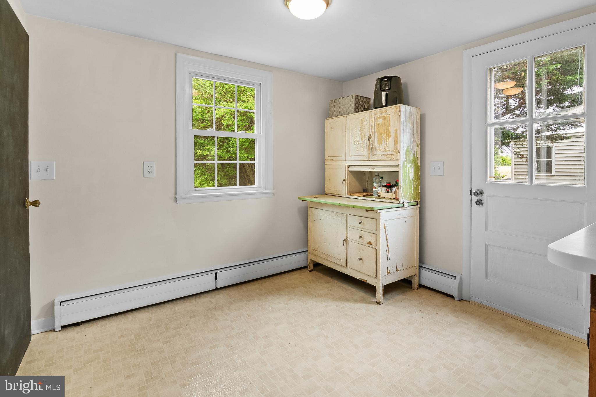 CENTREVILLE HEIGHTS - Residential