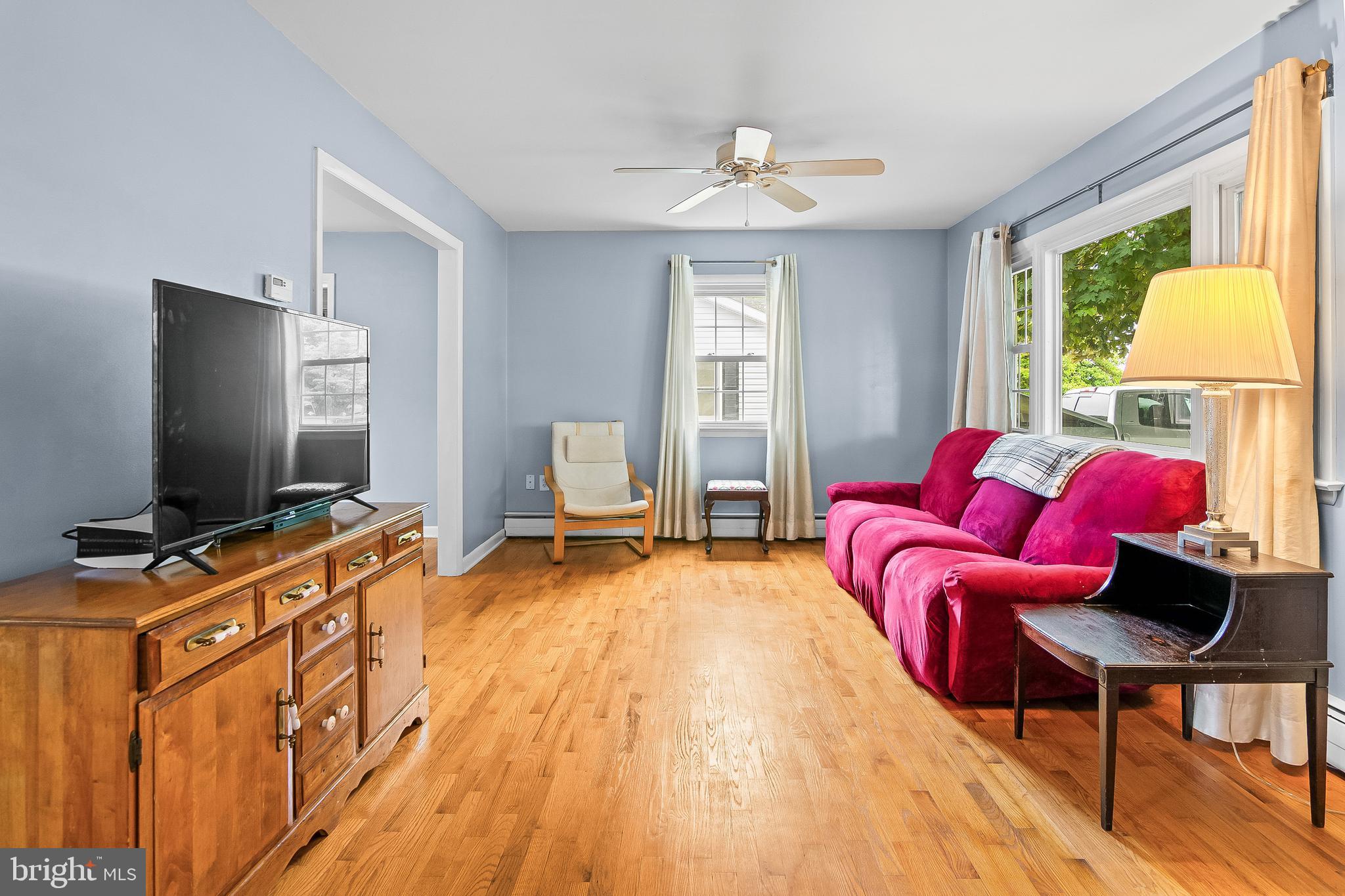 CENTREVILLE HEIGHTS - Residential
