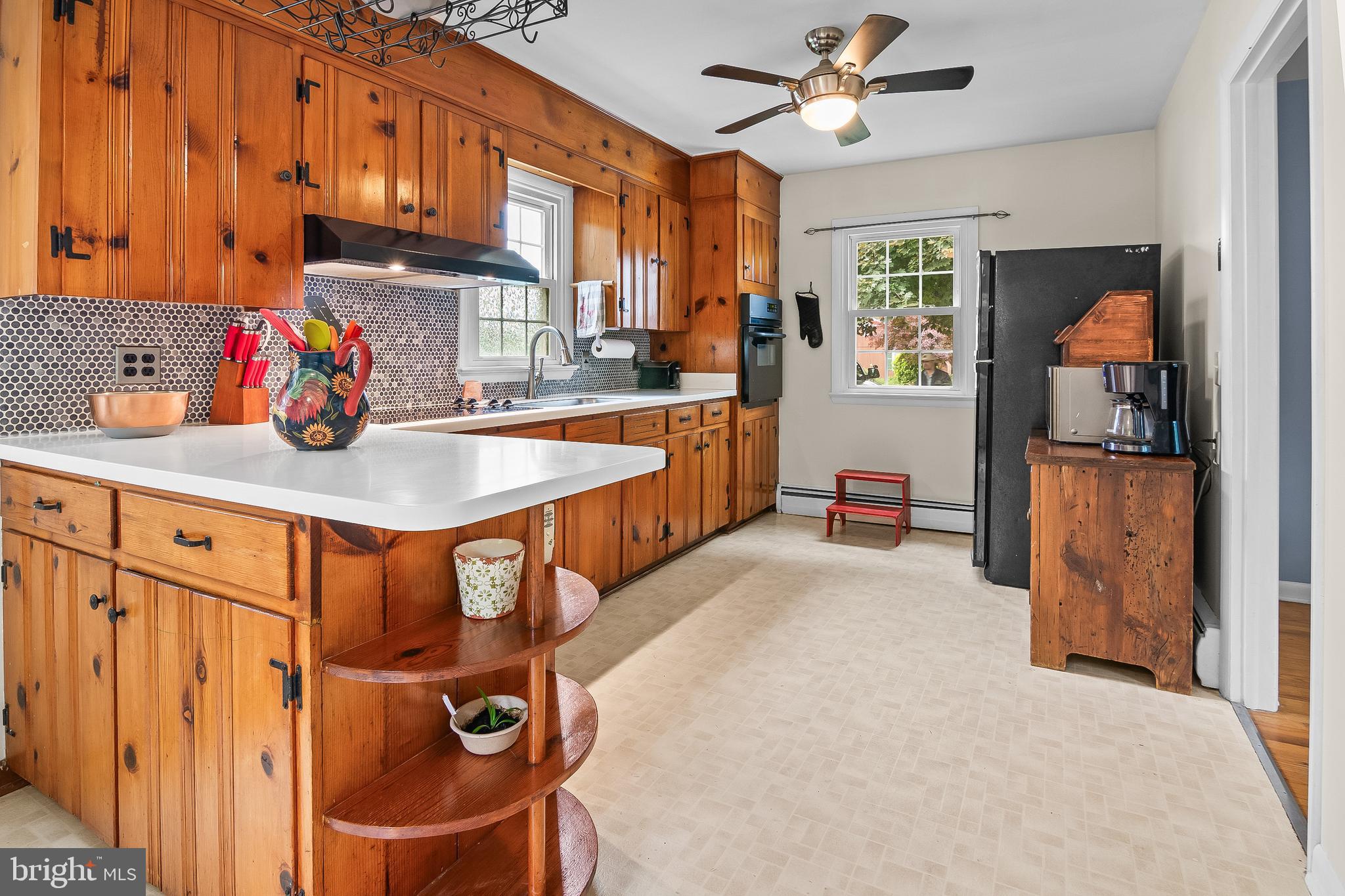 CENTREVILLE HEIGHTS - Residential