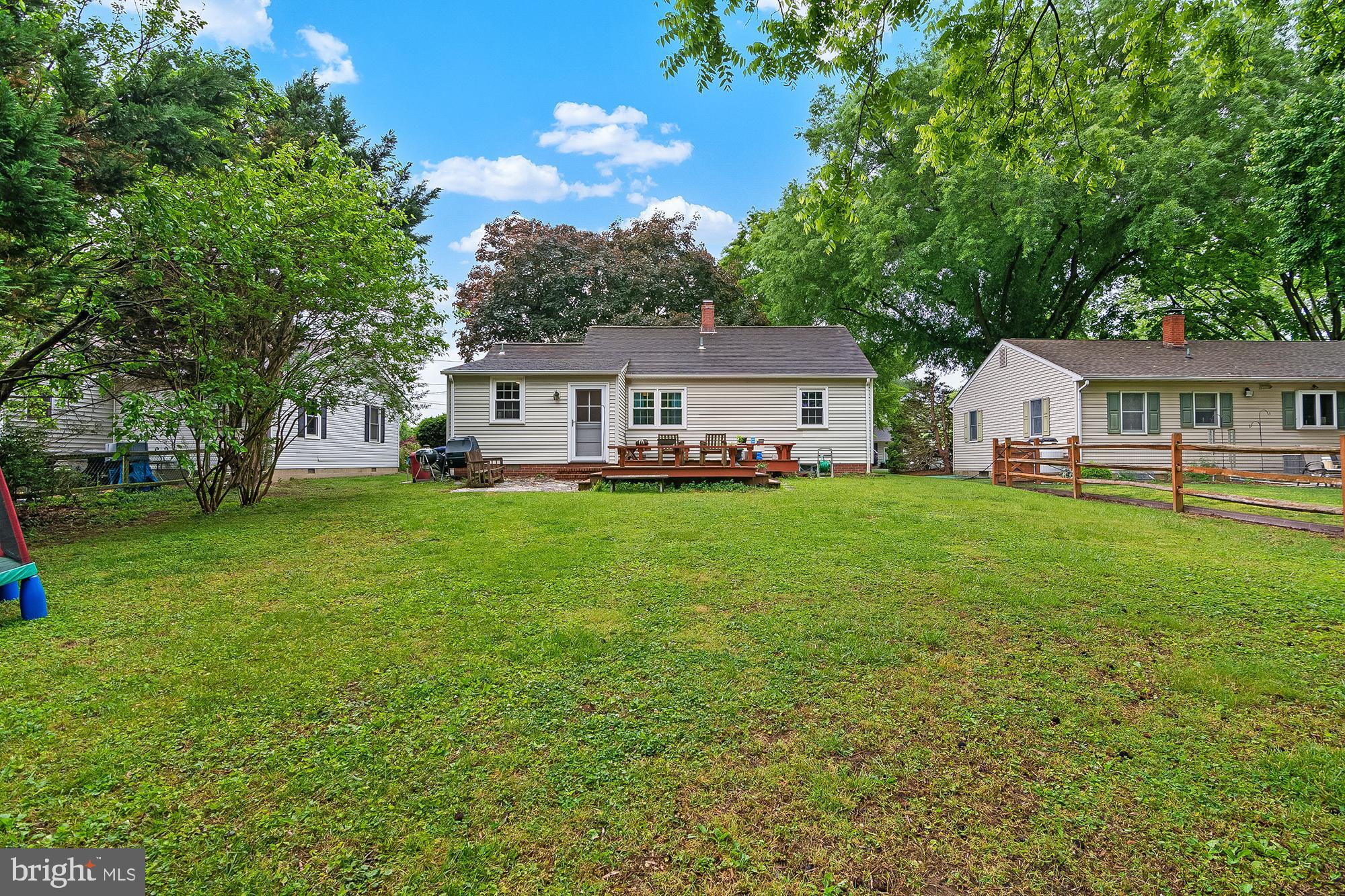 CENTREVILLE HEIGHTS - Residential