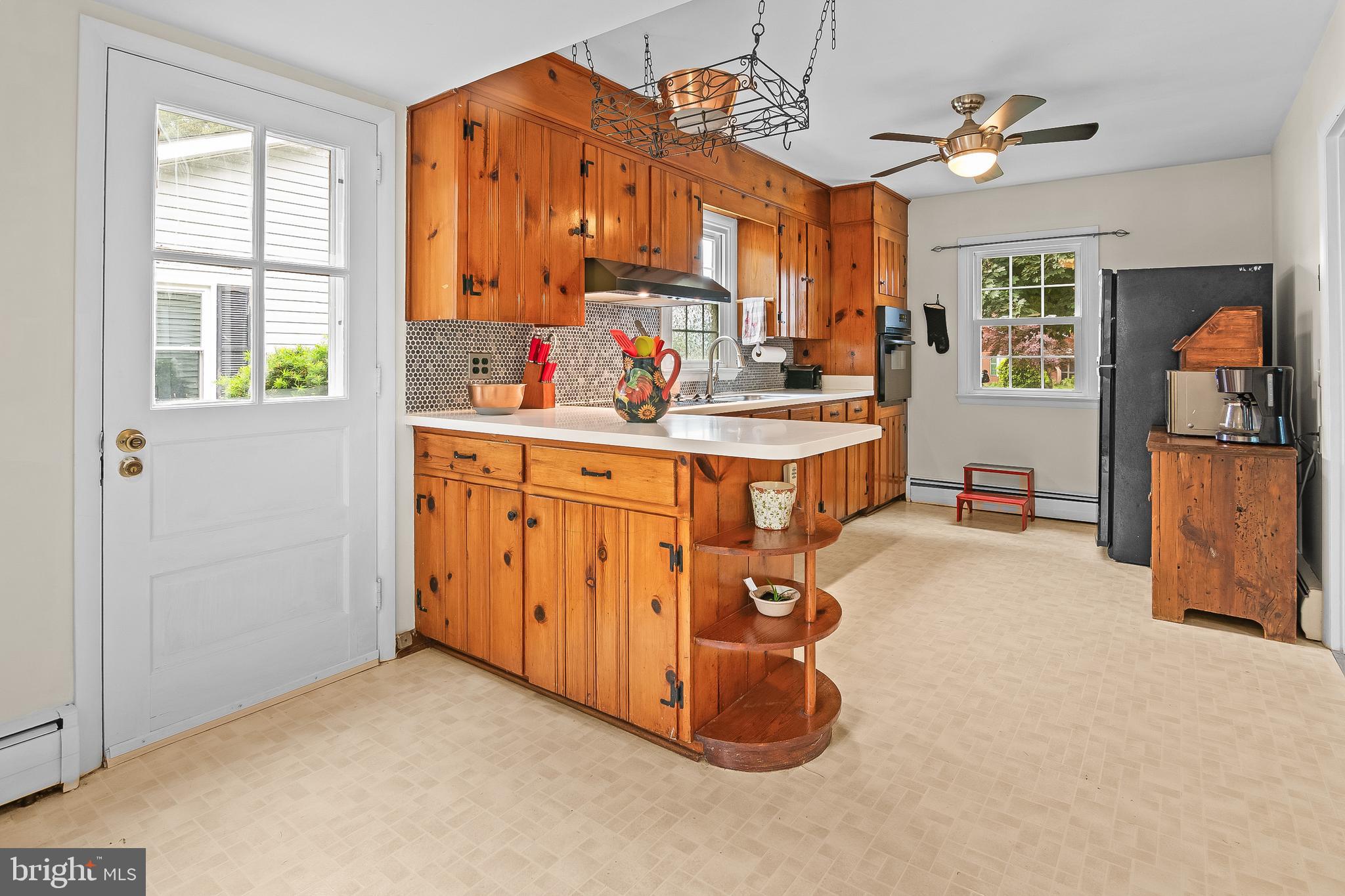 CENTREVILLE HEIGHTS - Residential