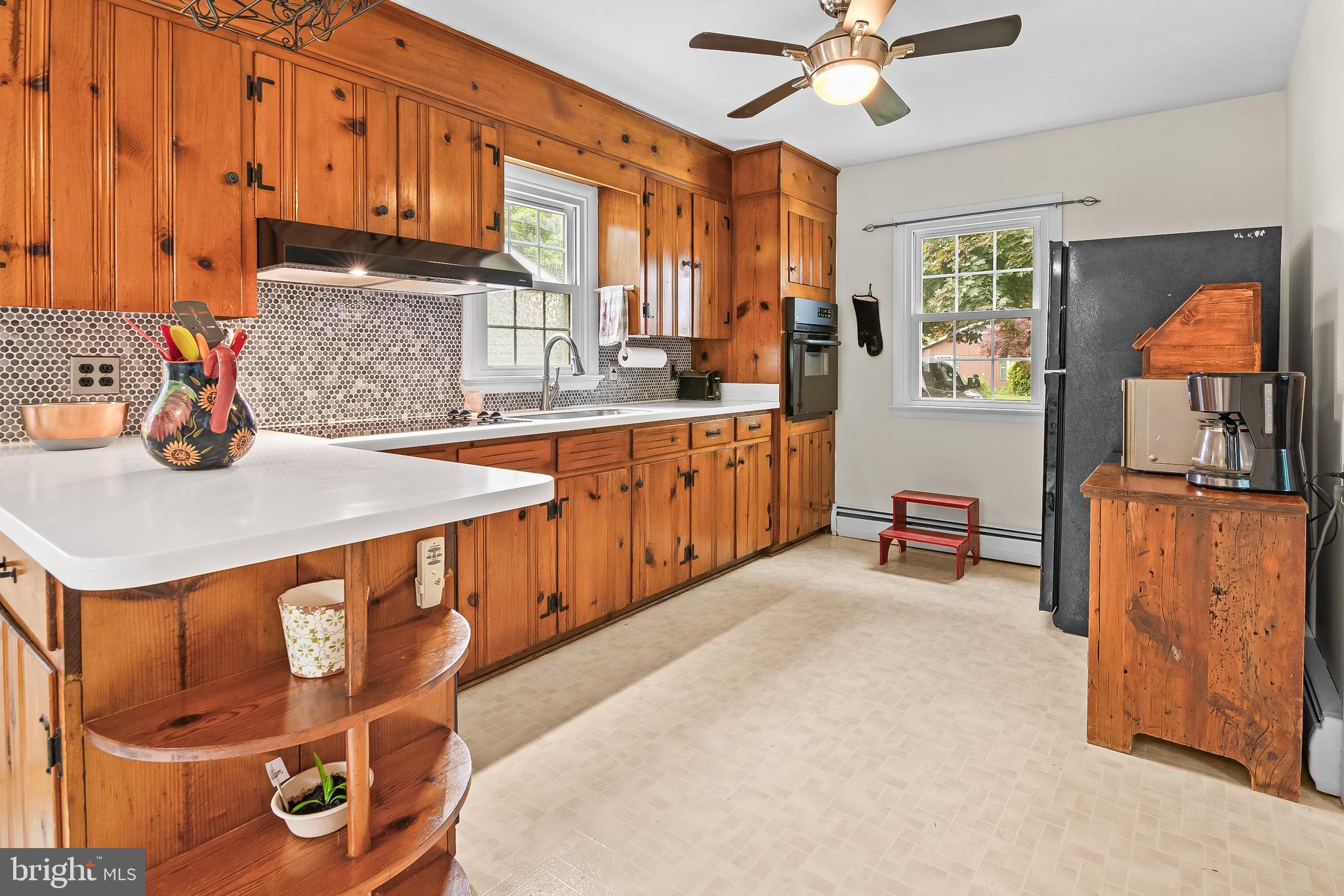 CENTREVILLE HEIGHTS - Residential