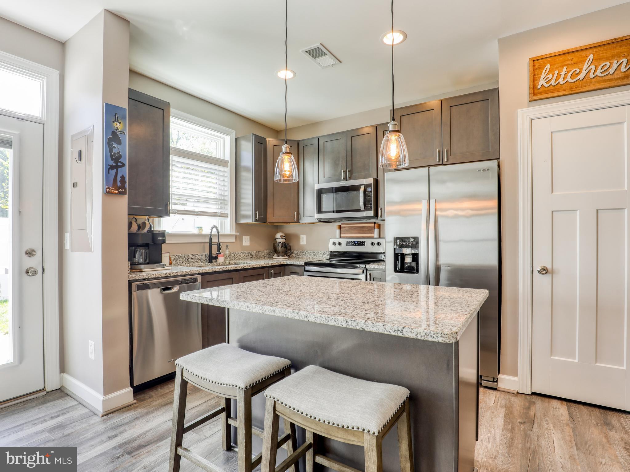 FREEDOM CROSSING - Residential