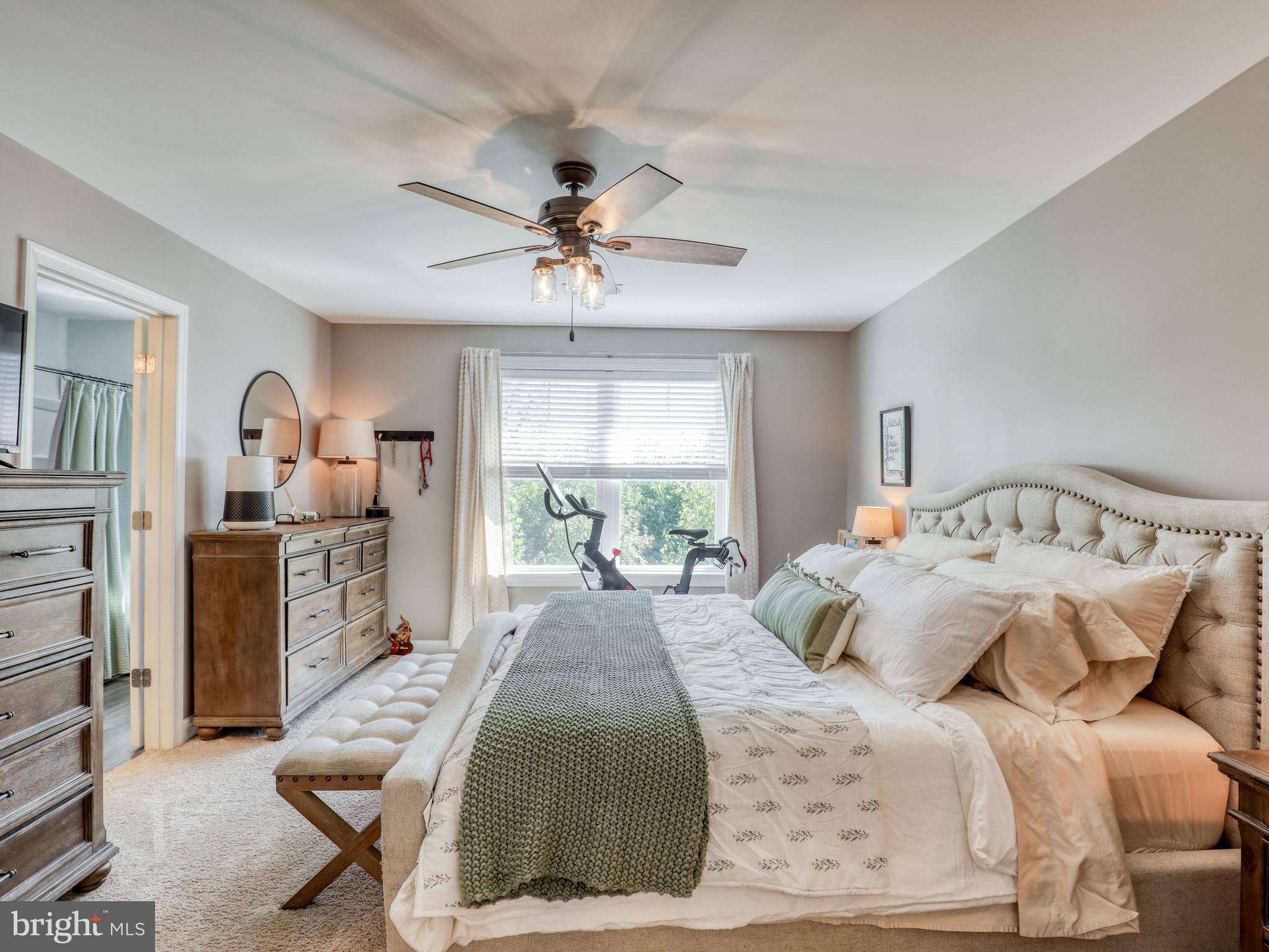 FREEDOM CROSSING - Residential