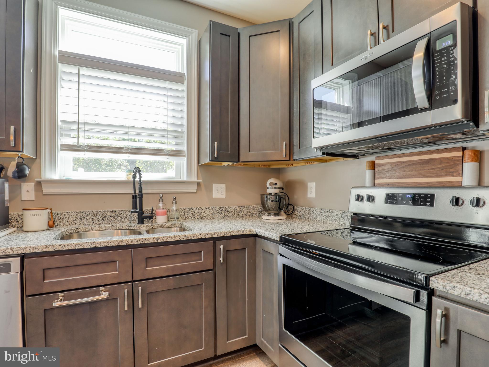 FREEDOM CROSSING - Residential