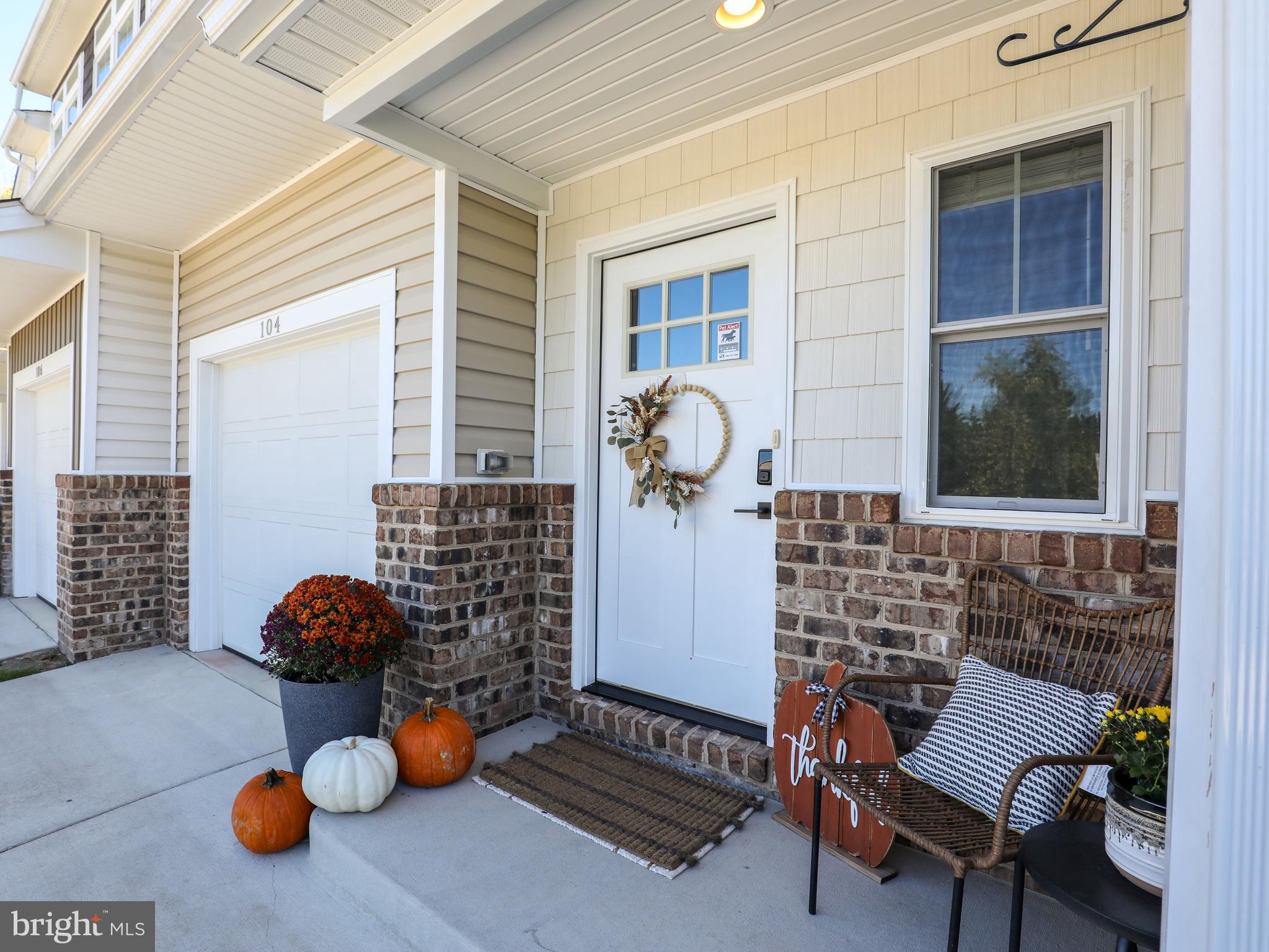 FREEDOM CROSSING - Residential