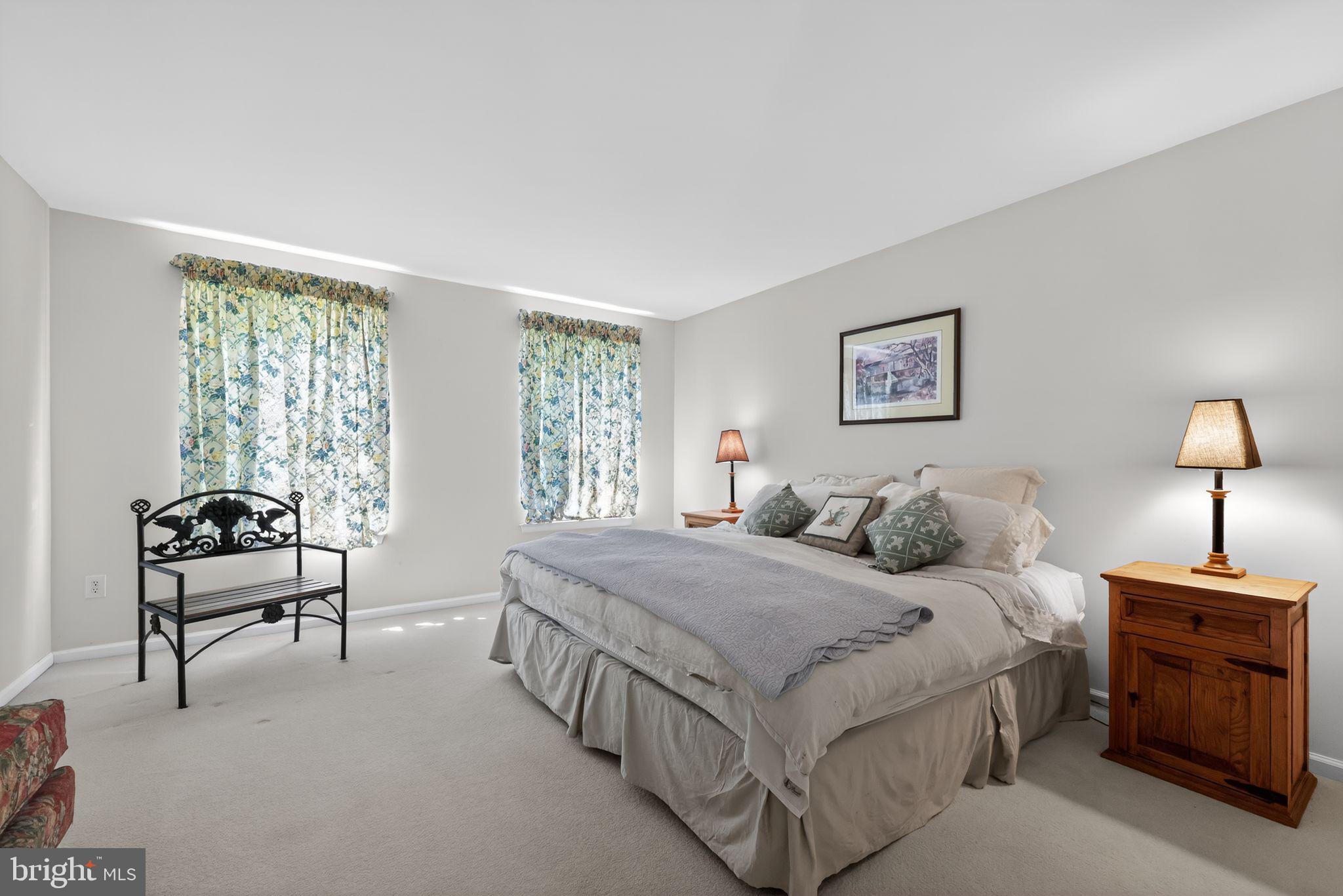 WILSHIRE GLEN - Residential