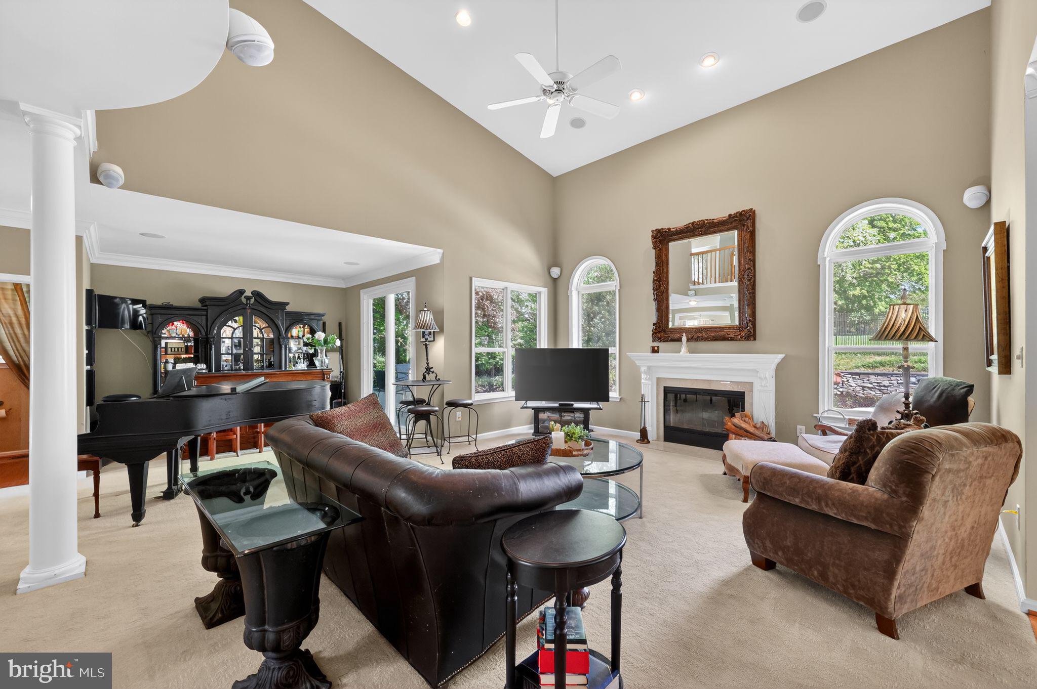 WILSHIRE GLEN - Residential