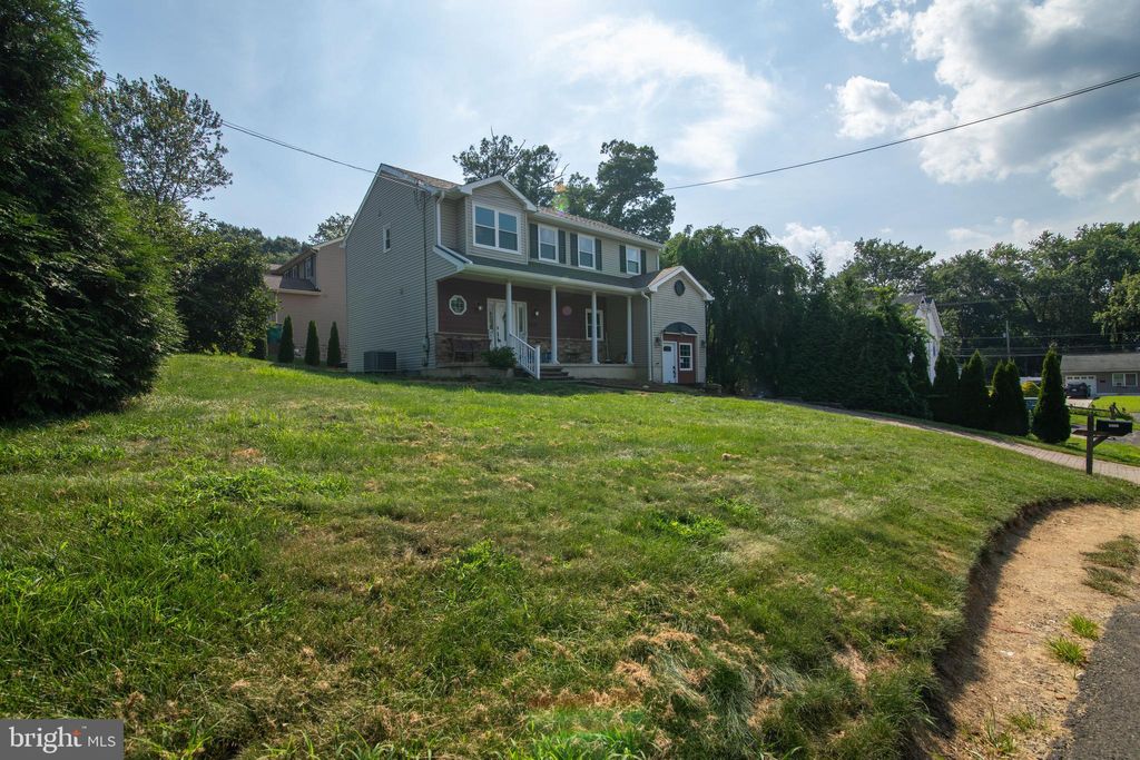 Photo of 4970 Central Avenue, FEASTERVILLE TREVOSE, PA 19053 (MLS # PABU2101648)