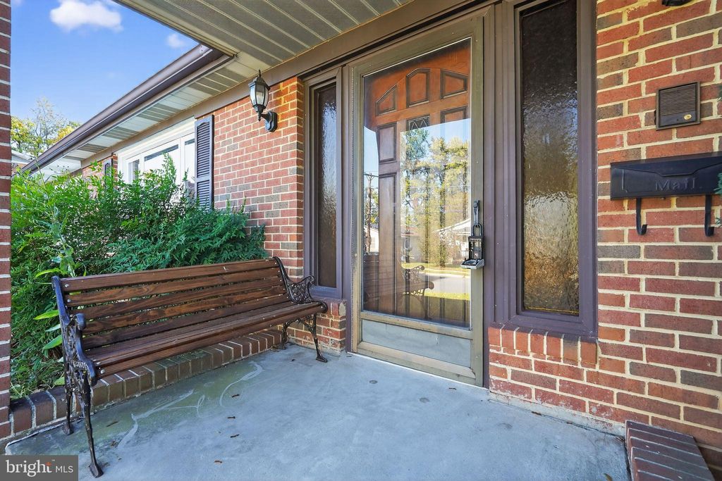 Photo of 2304 Michigan Avenue, SILVER SPRING, MD 20910 (MLS # MDMC2204844)
