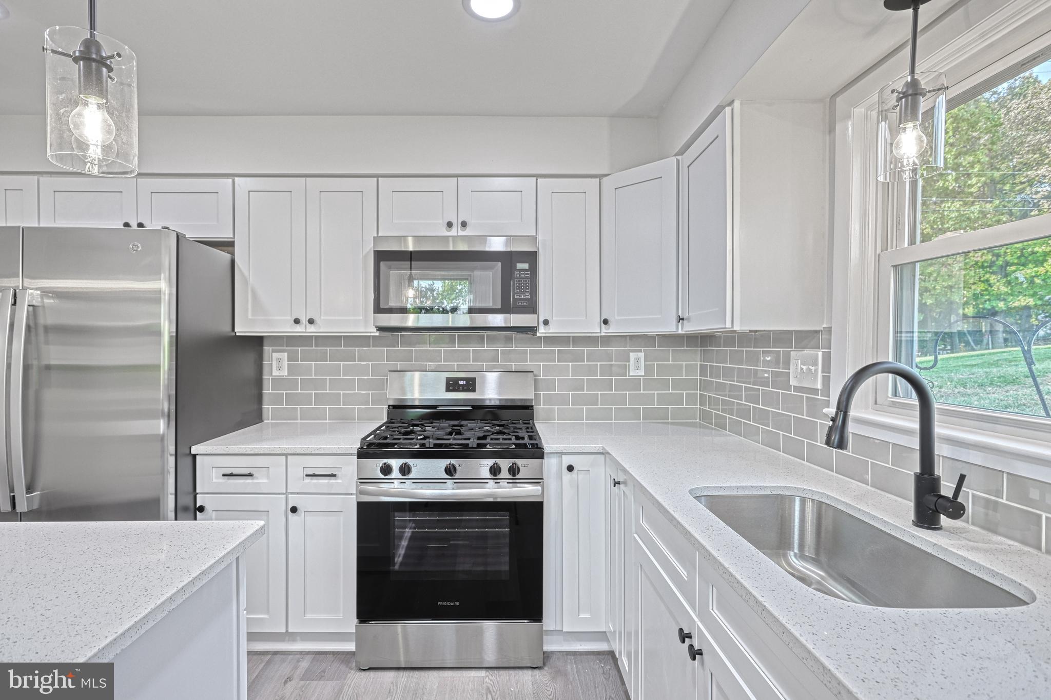 SPRINGETTSBURY TWP - Residential