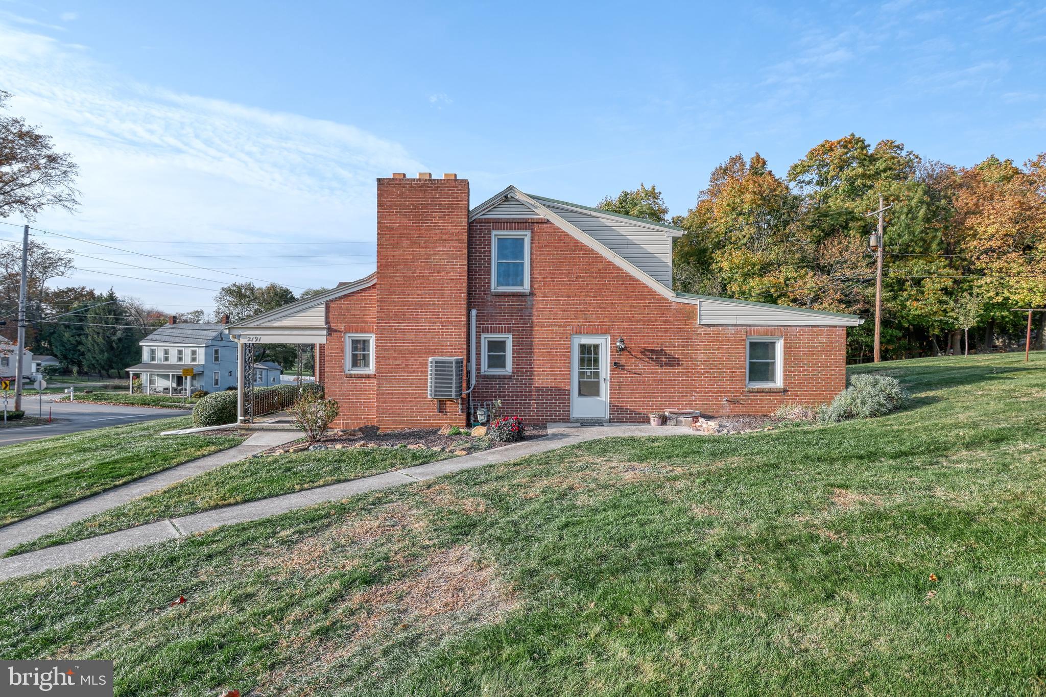 SPRINGETTSBURY TWP - Residential