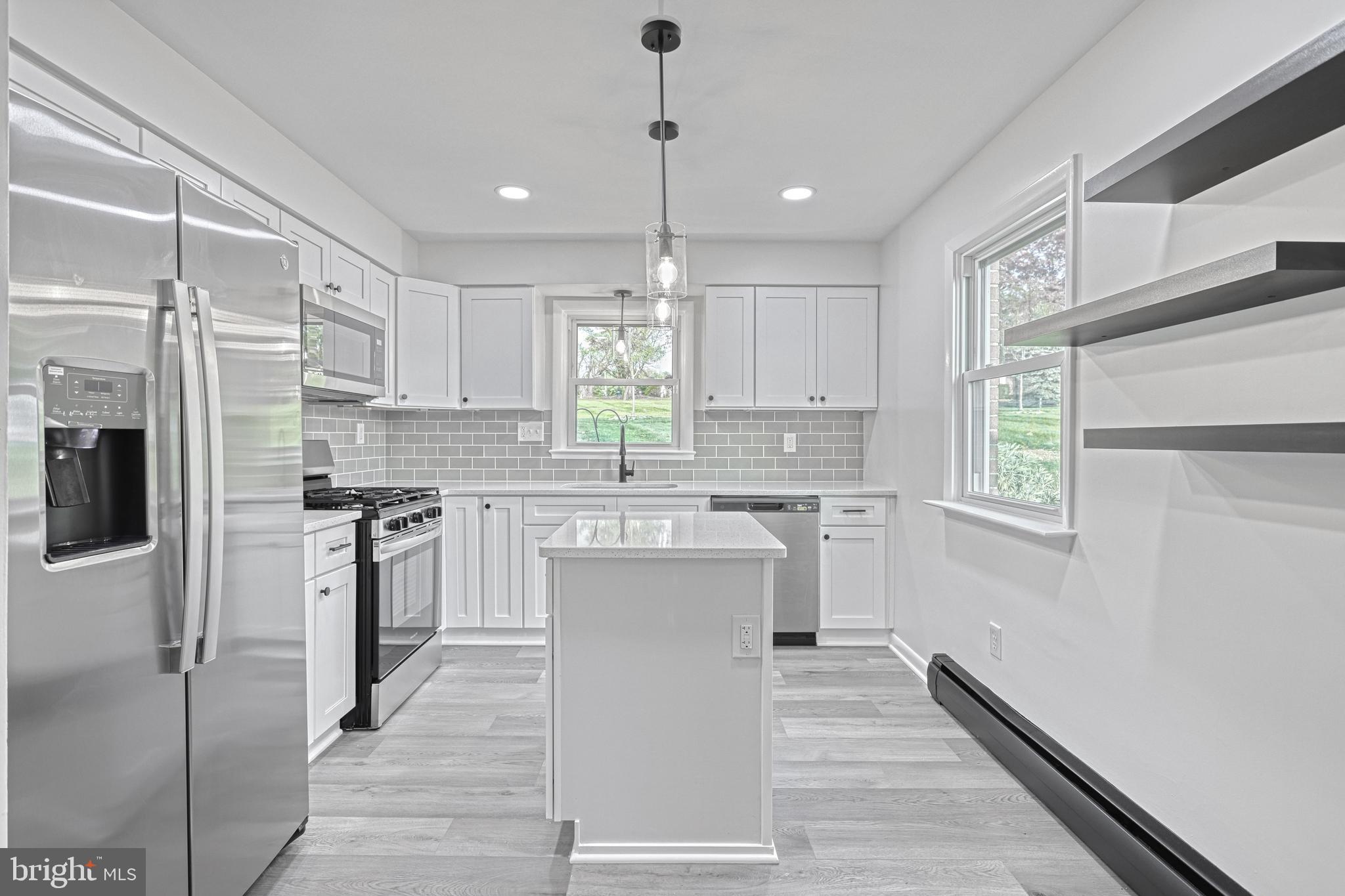 SPRINGETTSBURY TWP - Residential