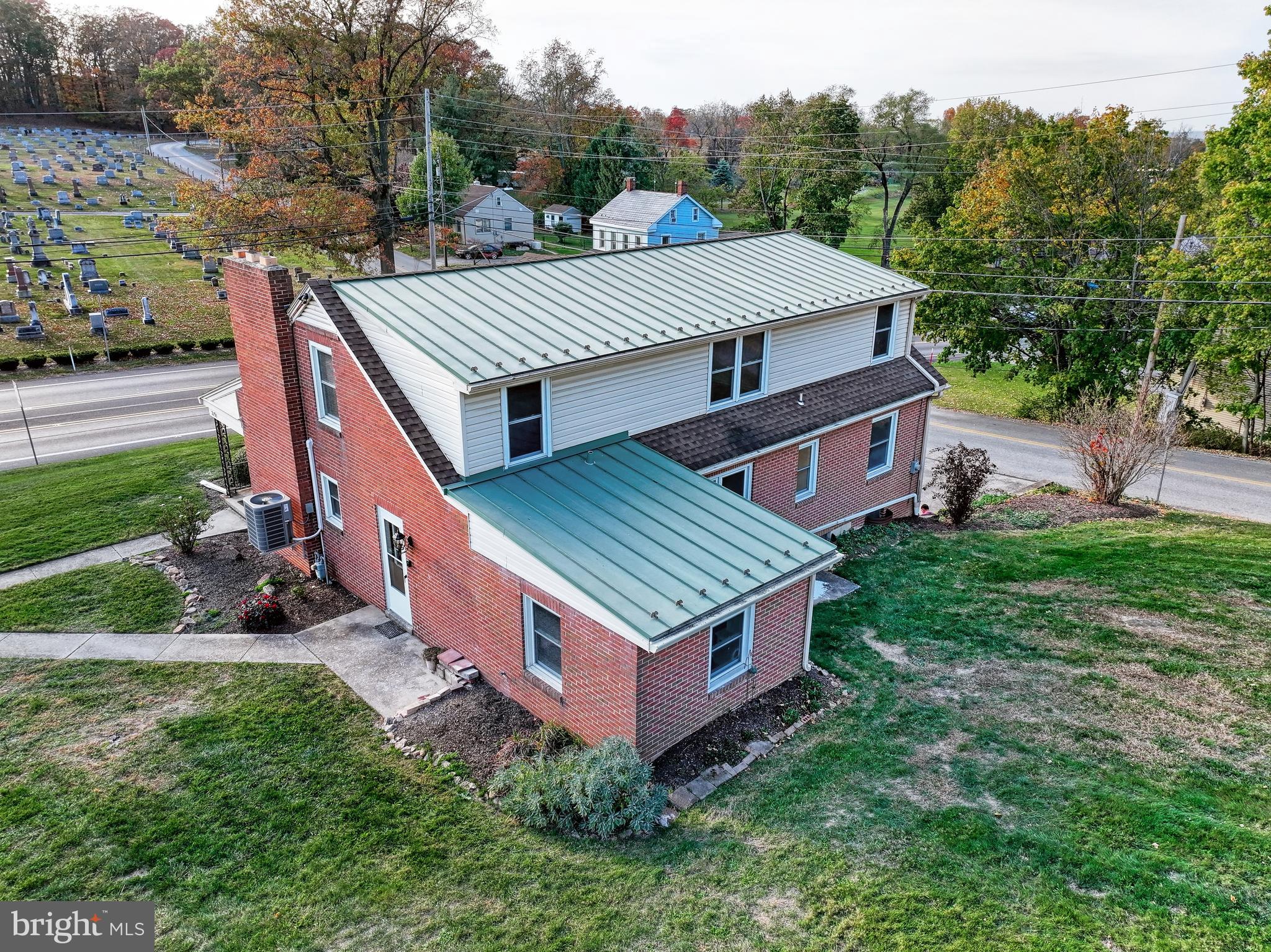 SPRINGETTSBURY TWP - Residential