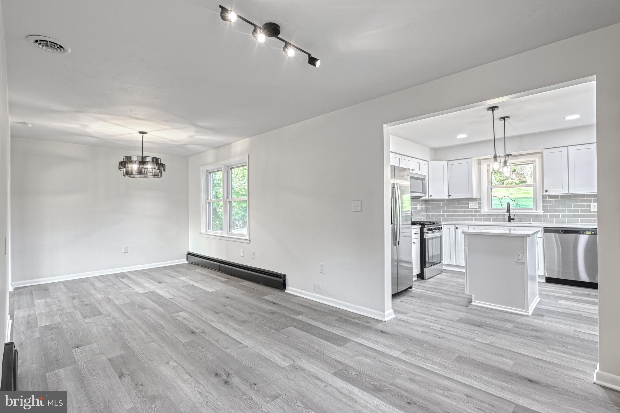 SPRINGETTSBURY TWP - Residential