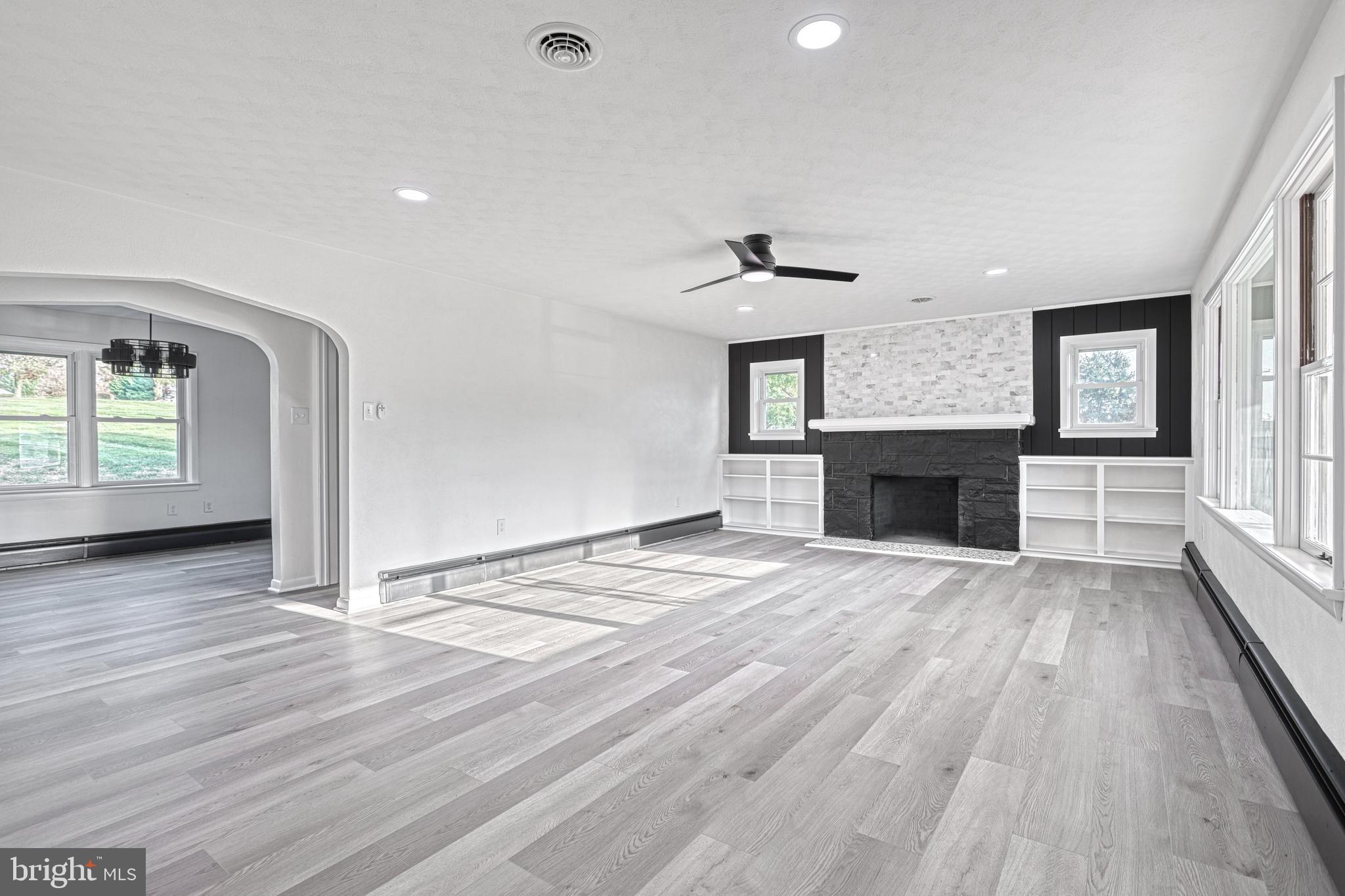 SPRINGETTSBURY TWP - Residential