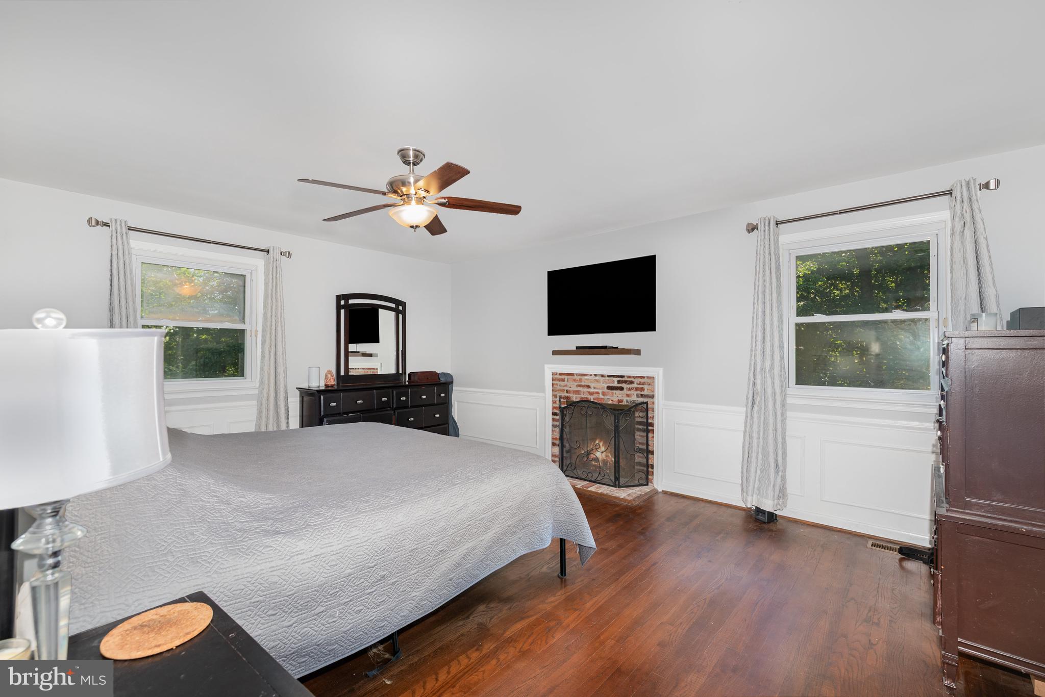 PERRY HALL - Residential