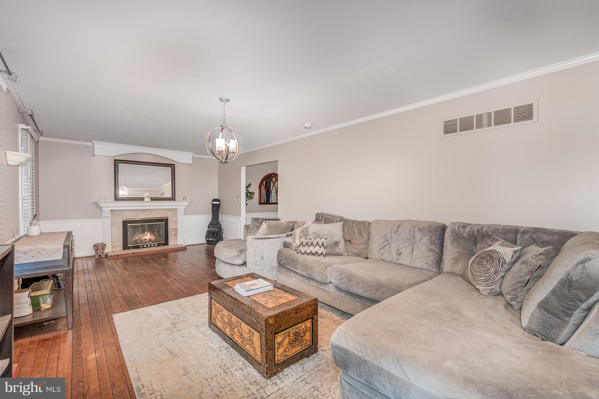 PERRY HALL - Residential