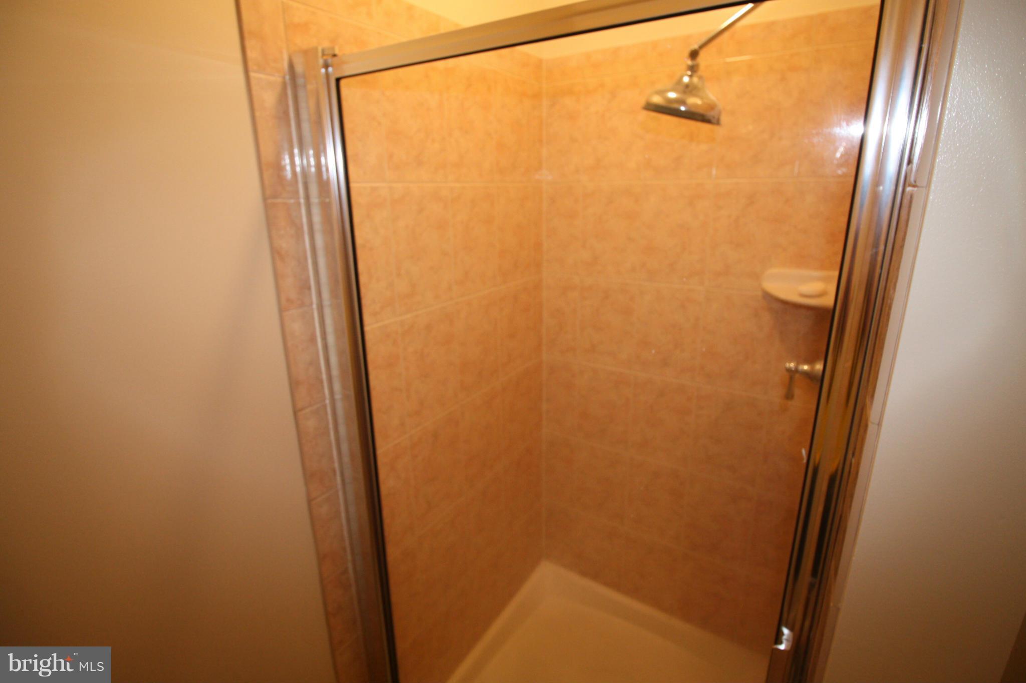 ASPEN WOODS - Residential