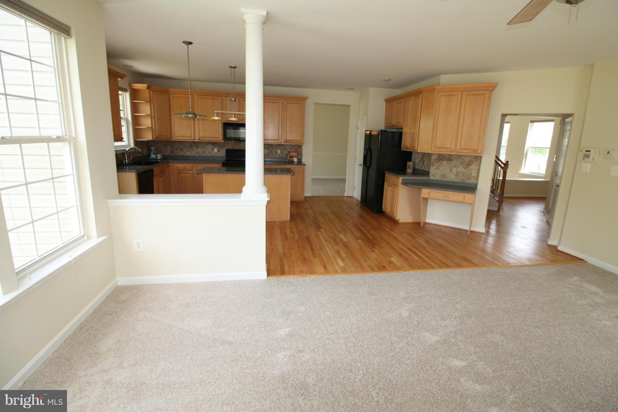 ASPEN WOODS - Residential