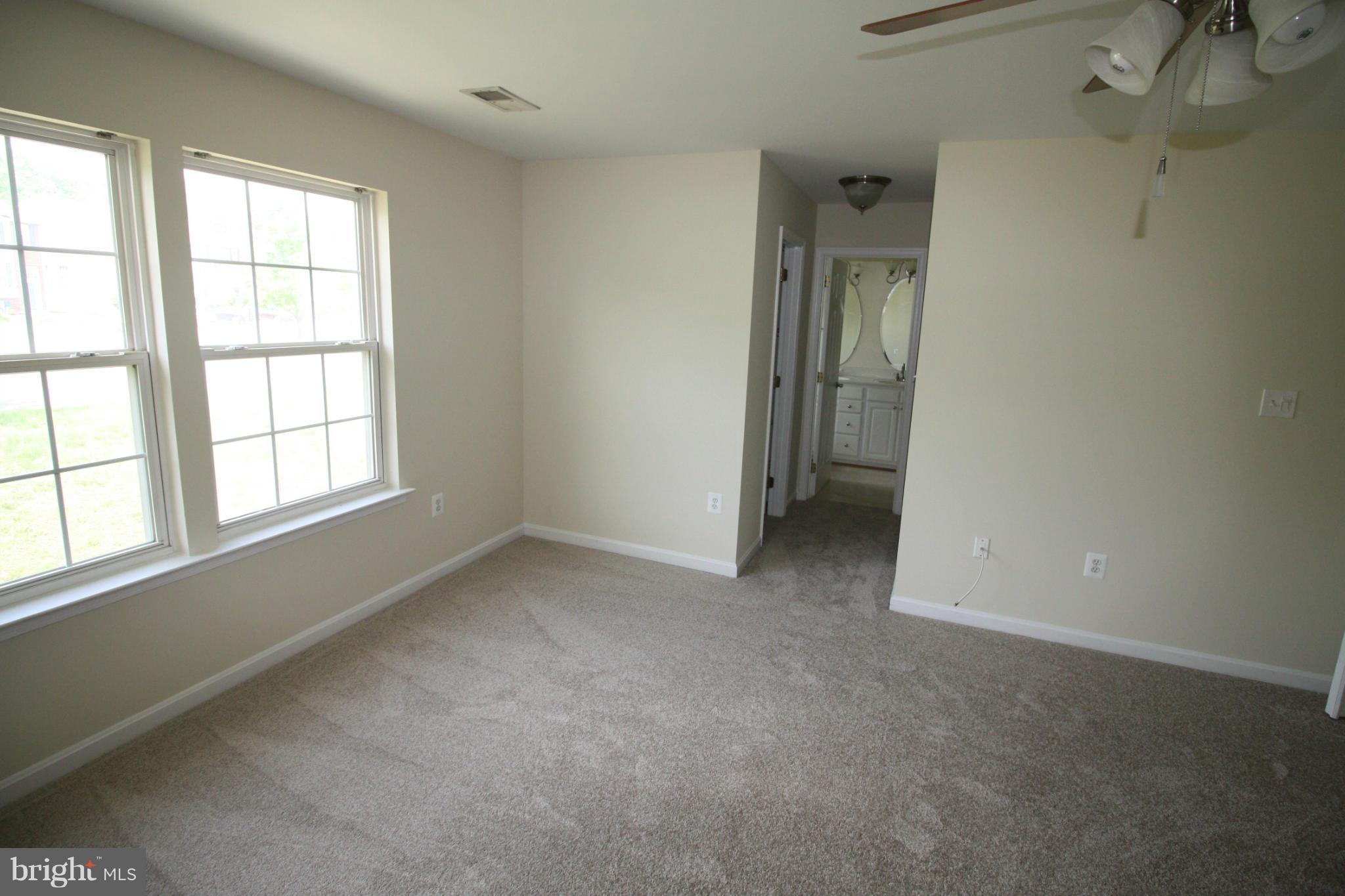 ASPEN WOODS - Residential