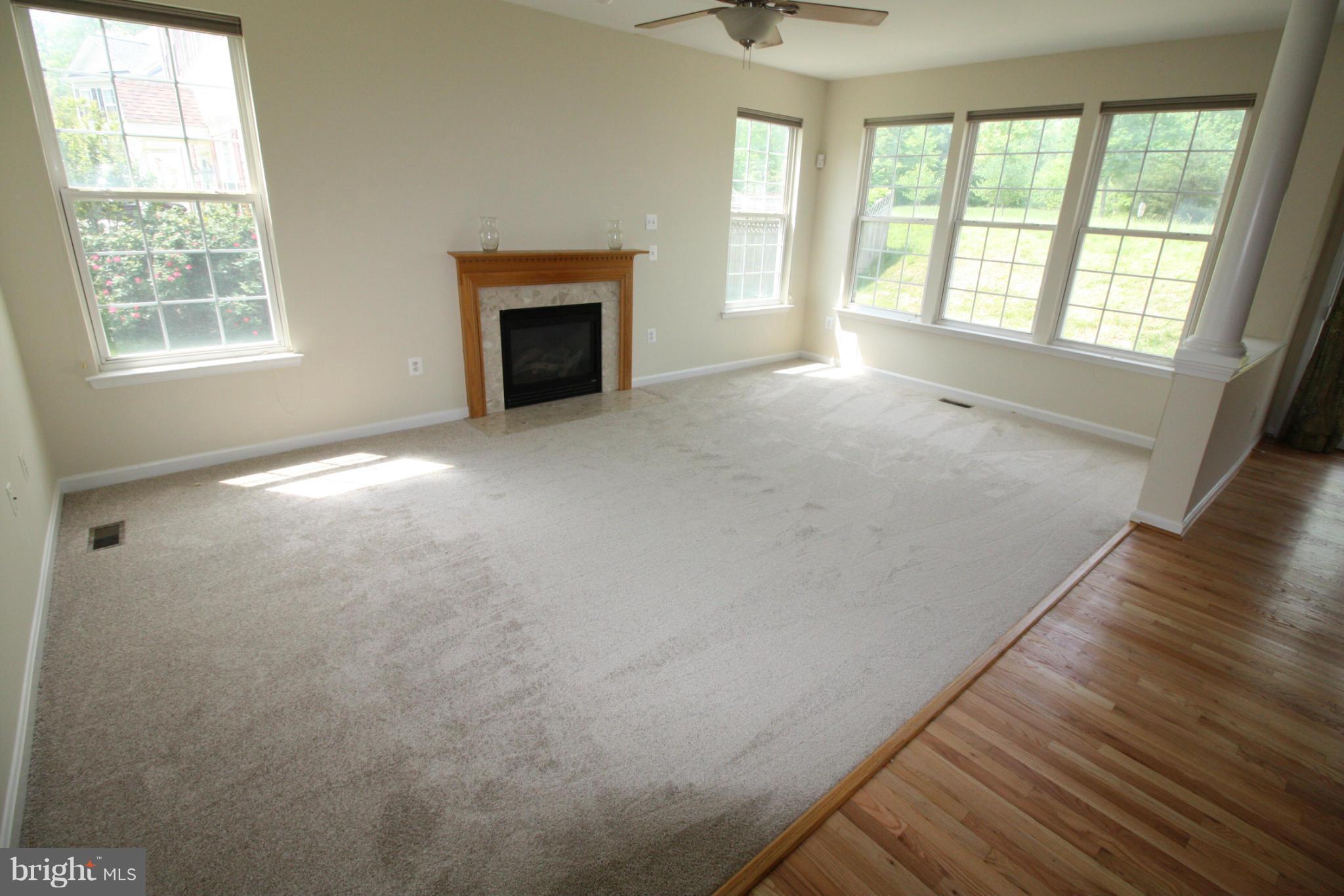 ASPEN WOODS - Residential