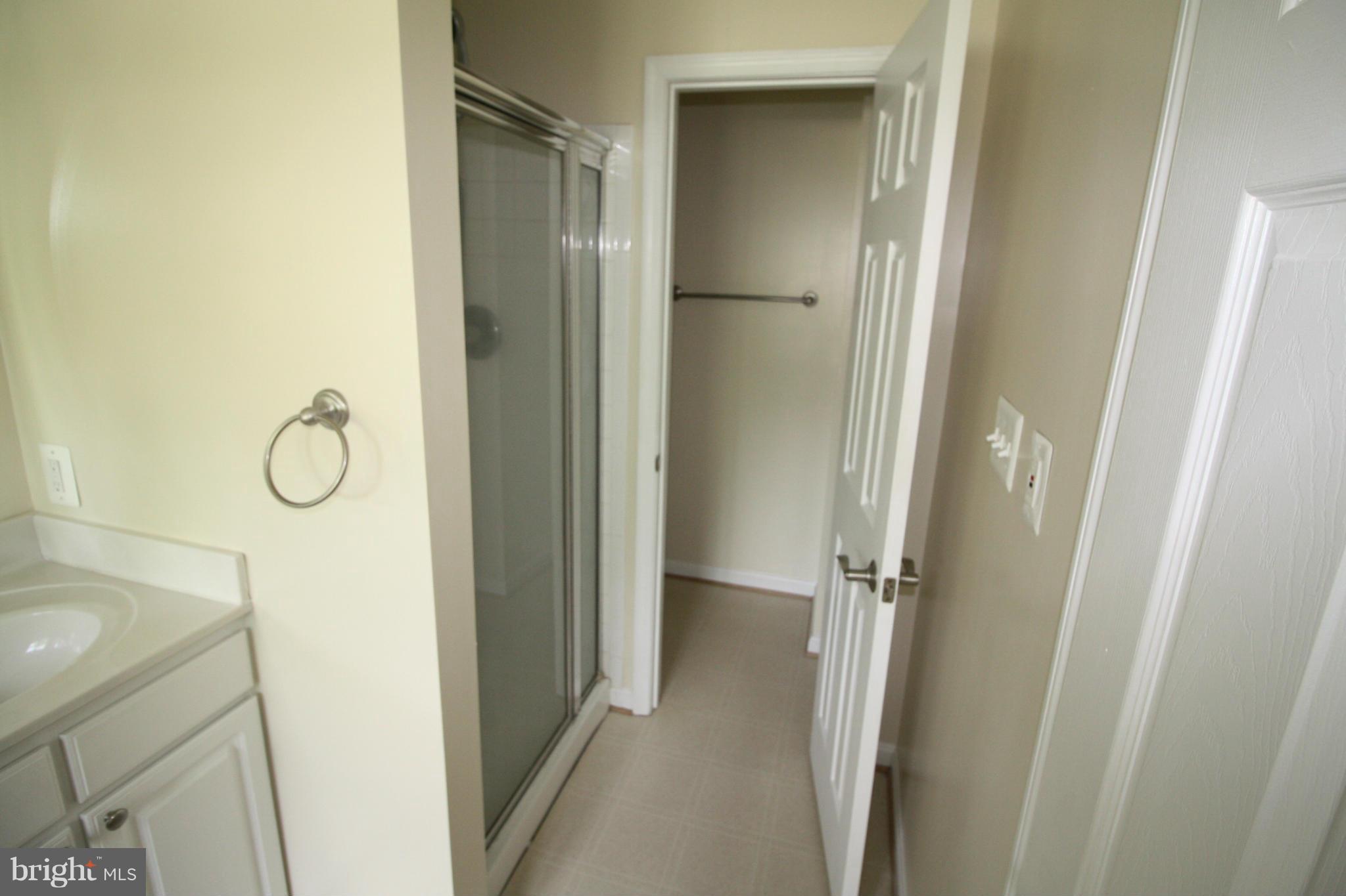 ASPEN WOODS - Residential