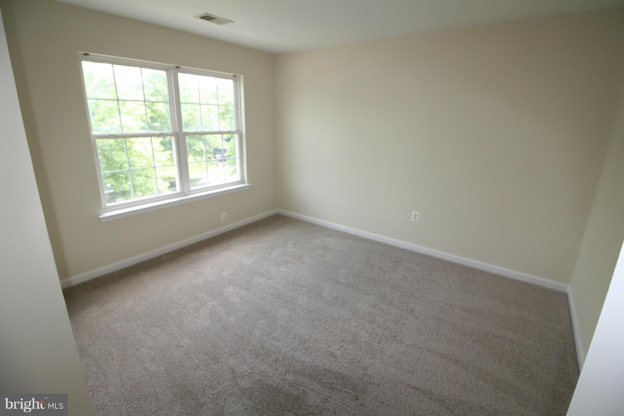 ASPEN WOODS - Residential