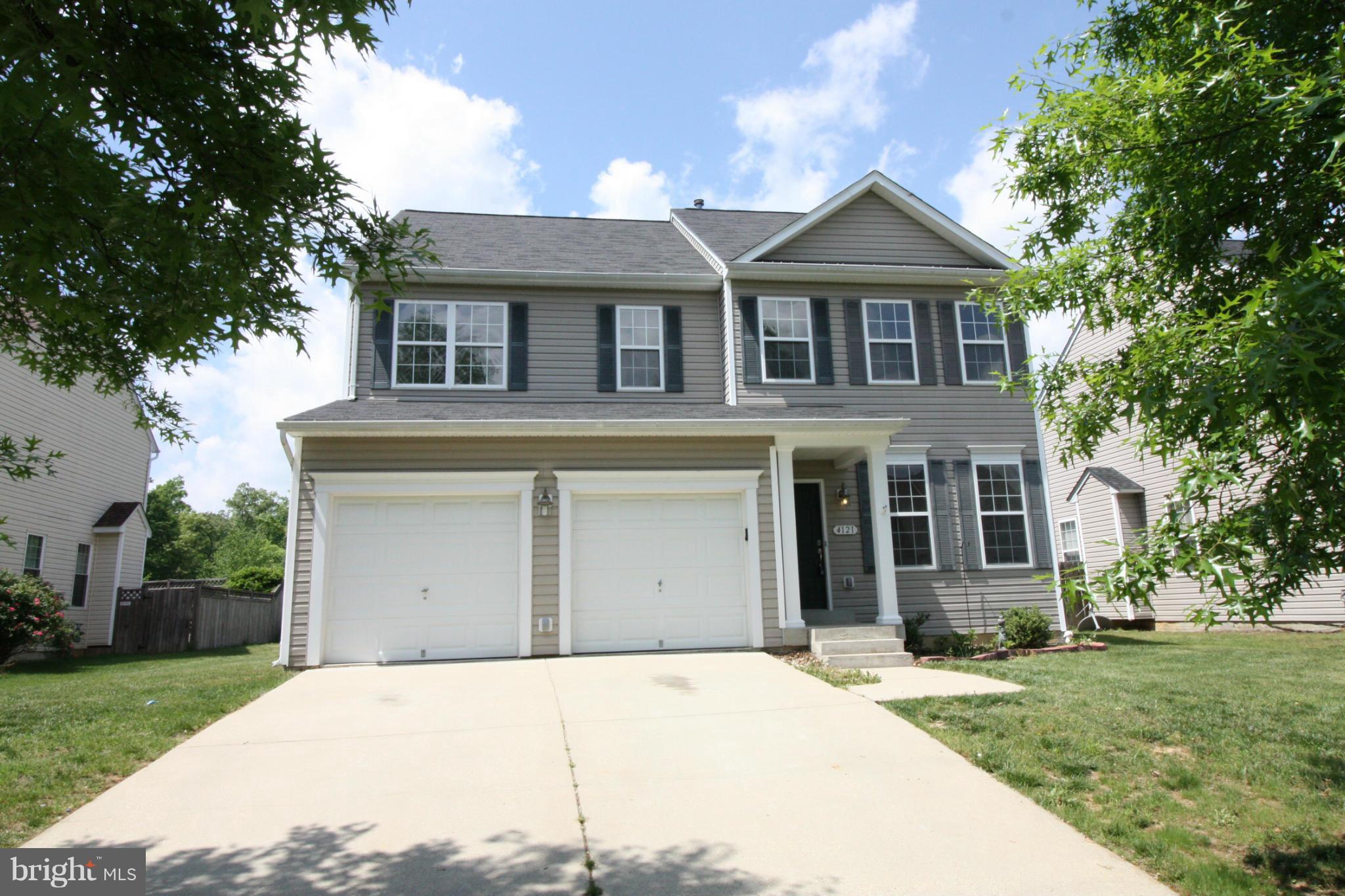 ASPEN WOODS - Residential