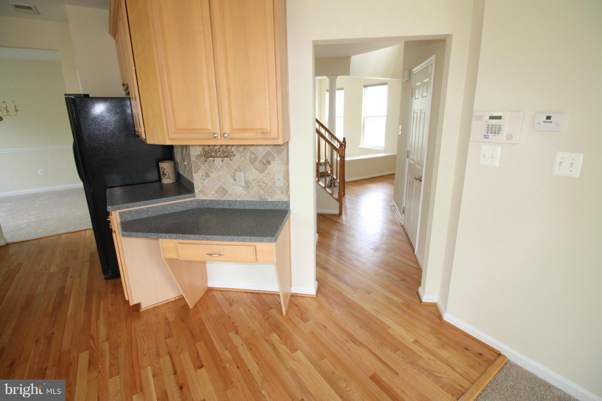 ASPEN WOODS - Residential