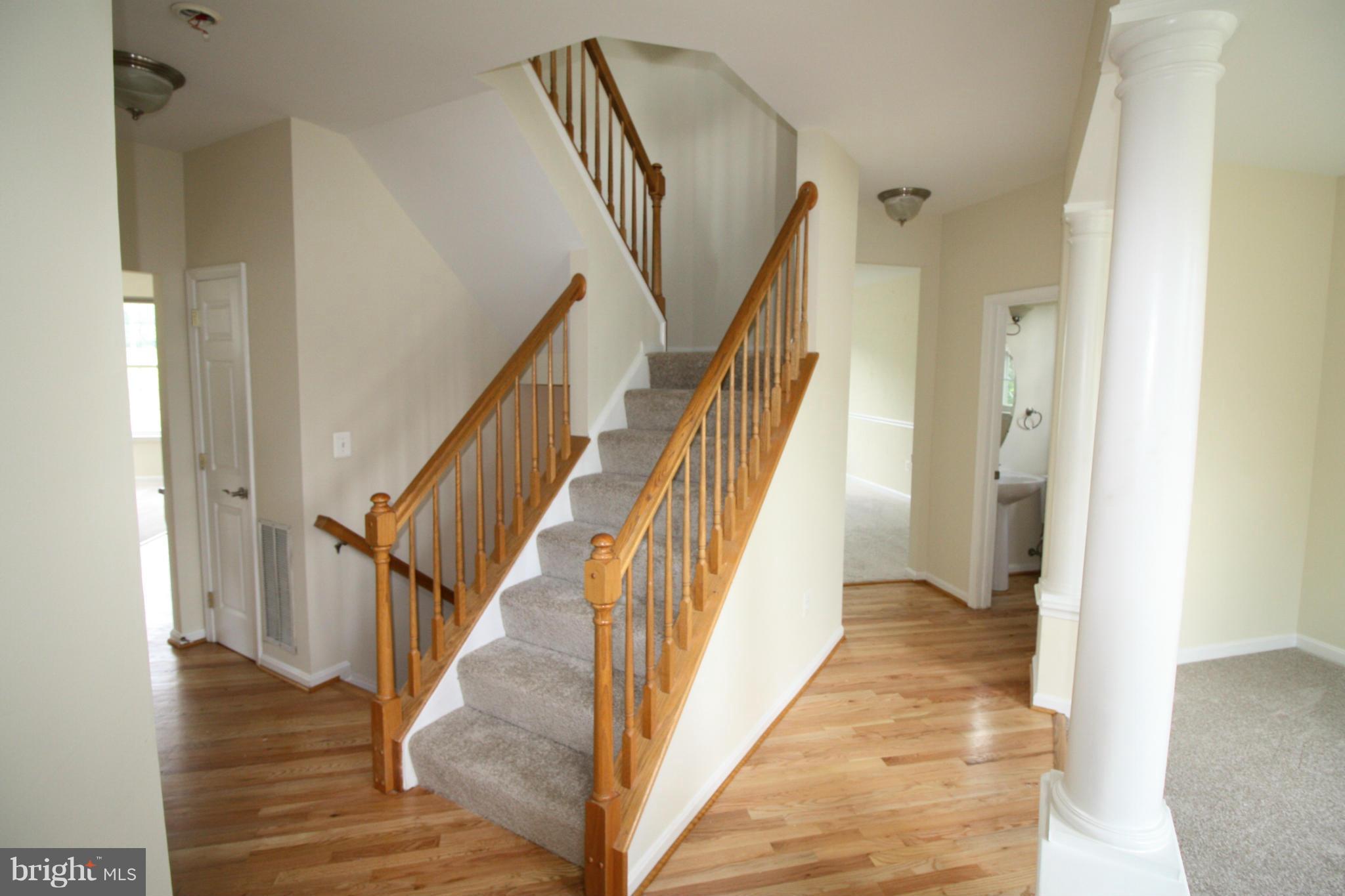 ASPEN WOODS - Residential