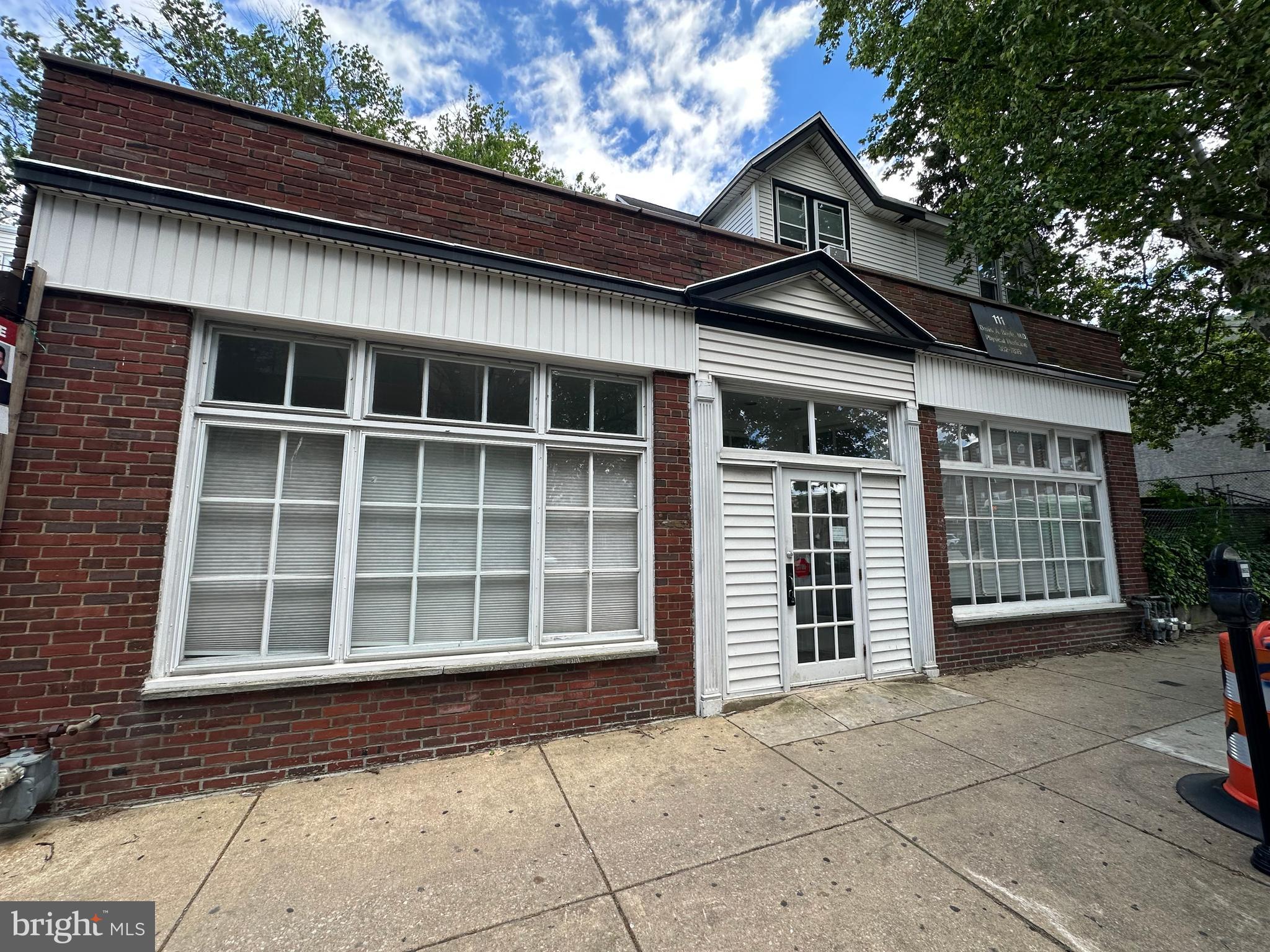 113 LONG LANE