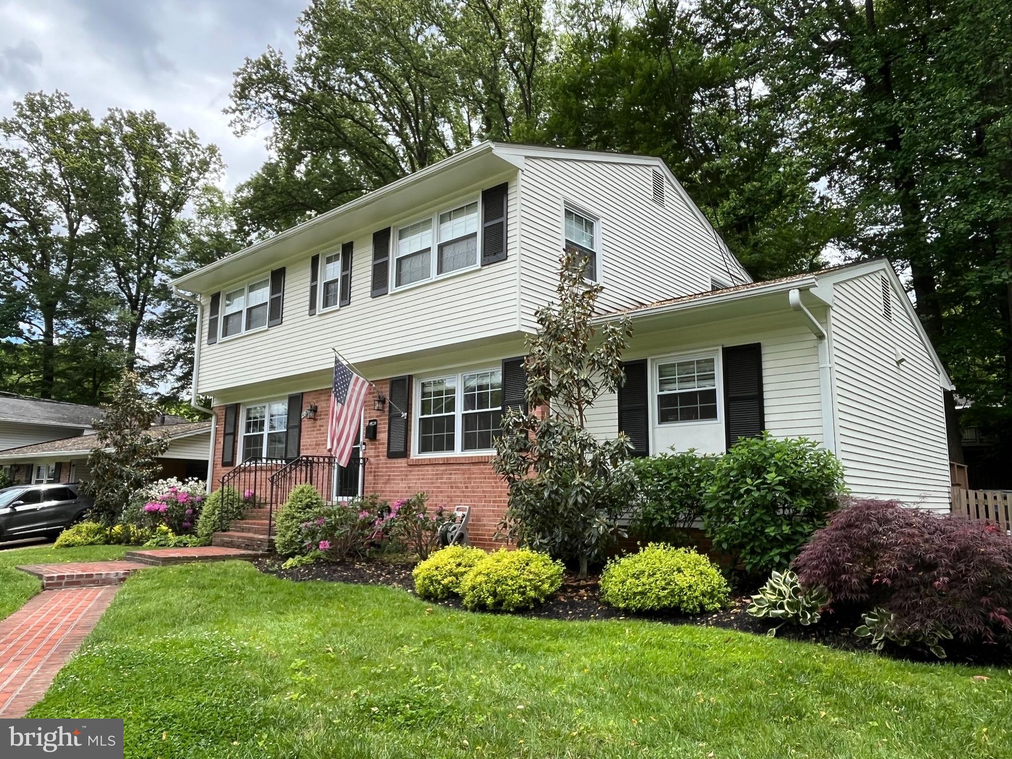 10207 SCOUT DRIVE