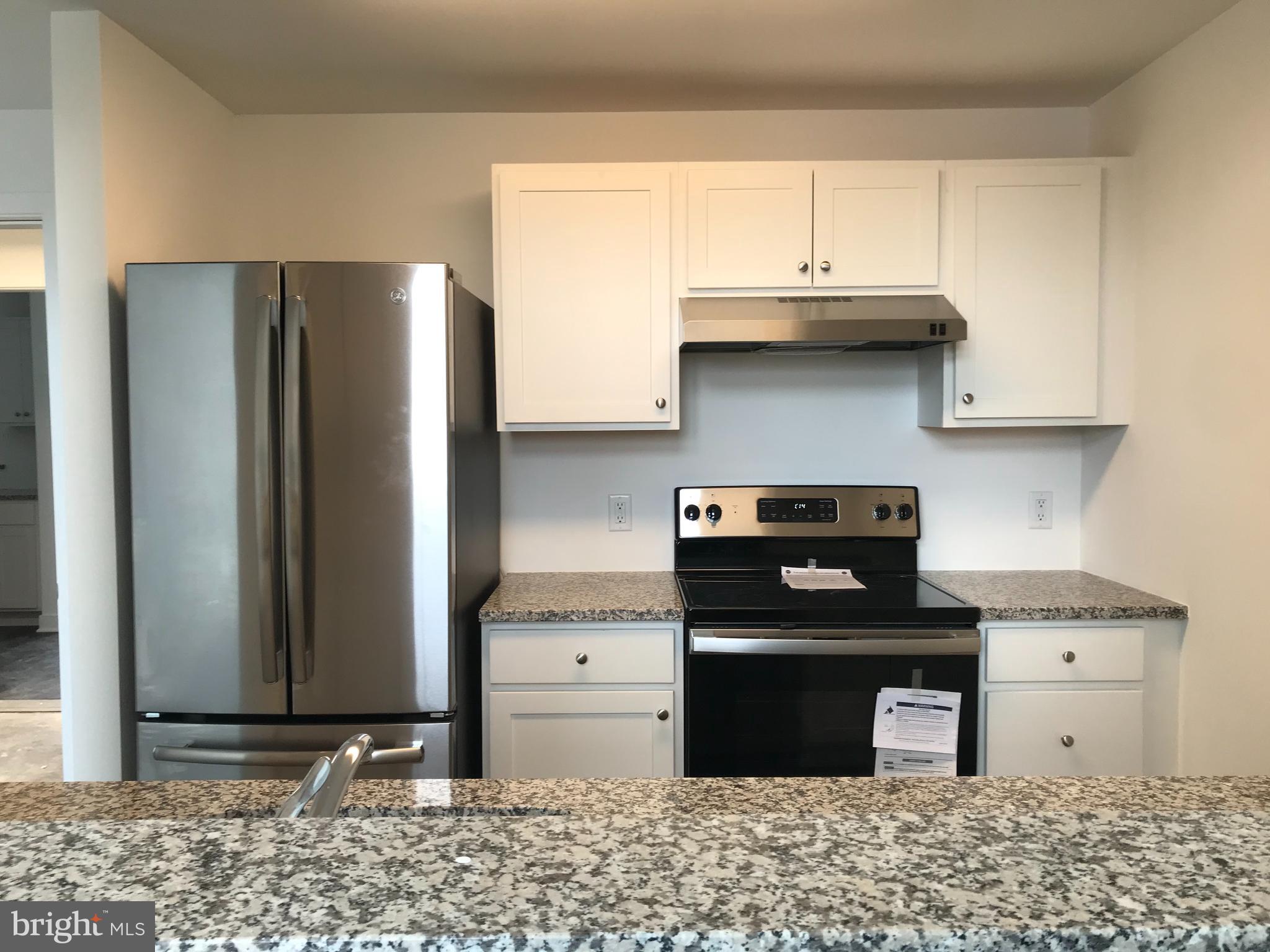 43 PRINCETON HIGHTSTOWN RD 1201
