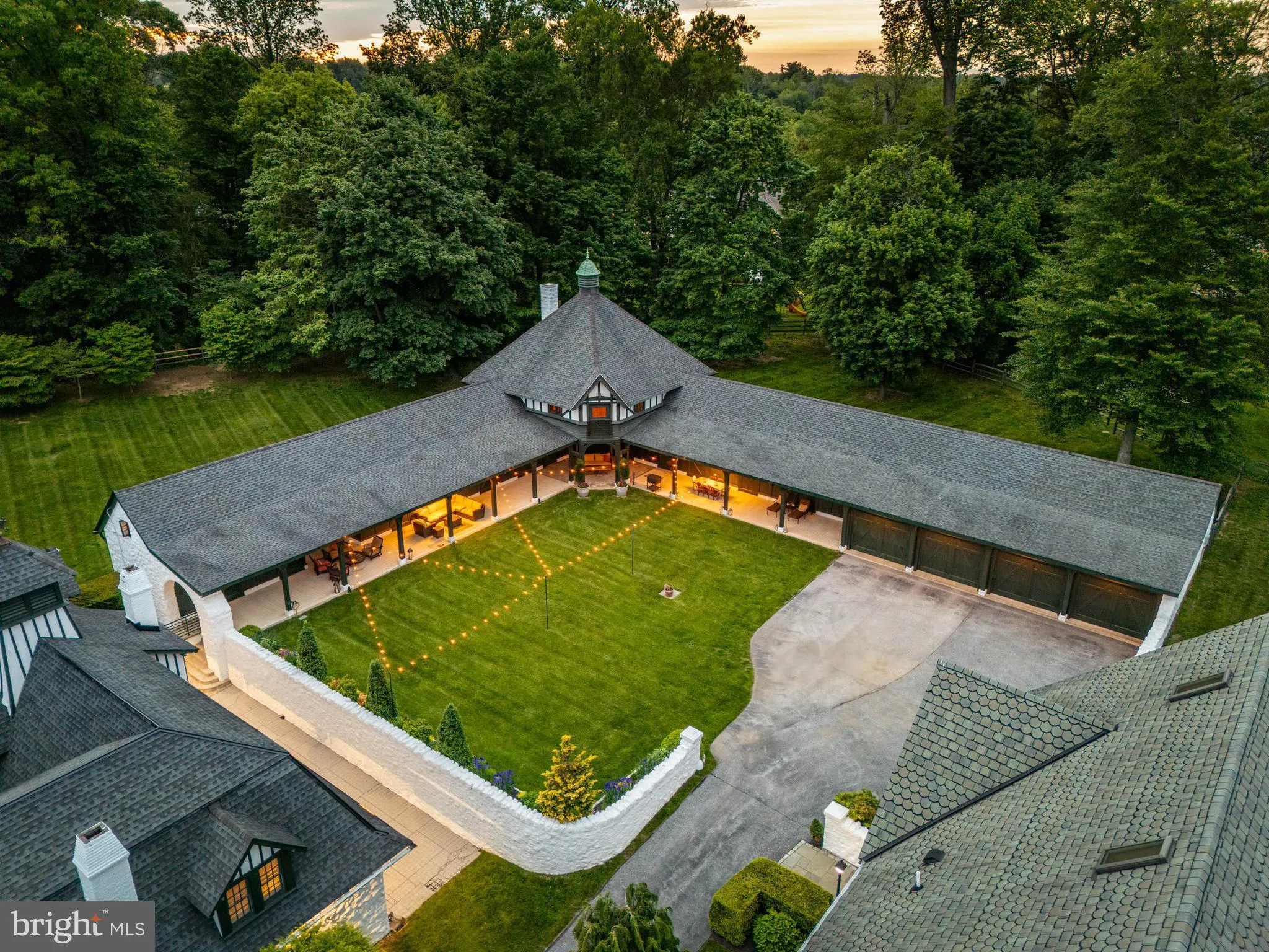 Newtown Square, Pennsylvania 19073, United States, 7 Bedrooms Bedrooms, ,7 BathroomsBathrooms,Residential,Active,147786