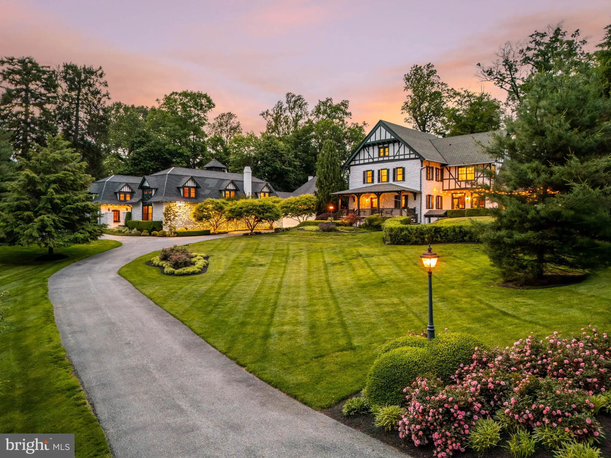 Newtown Square, Pennsylvania 19073, United States, 7 Bedrooms Bedrooms, ,7 BathroomsBathrooms,Residential,Active,147786