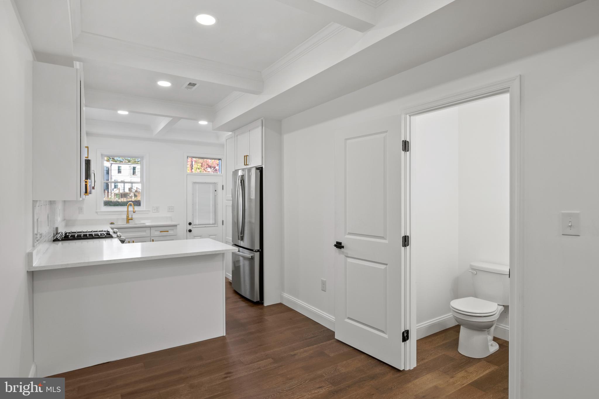 OLIVER - Residential Lease