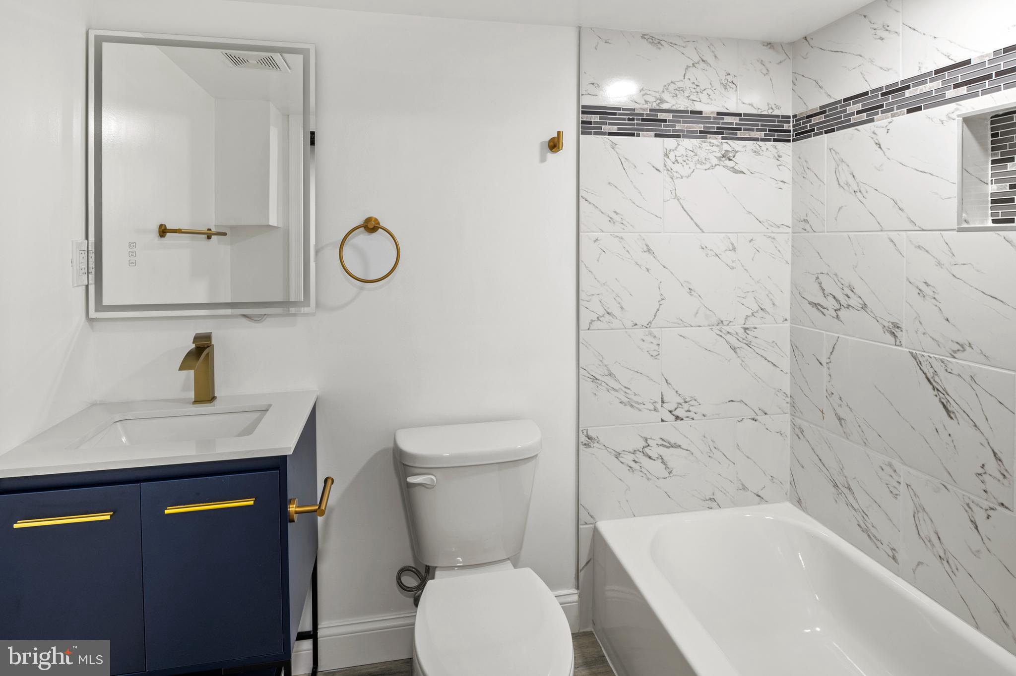 OLIVER - Residential Lease