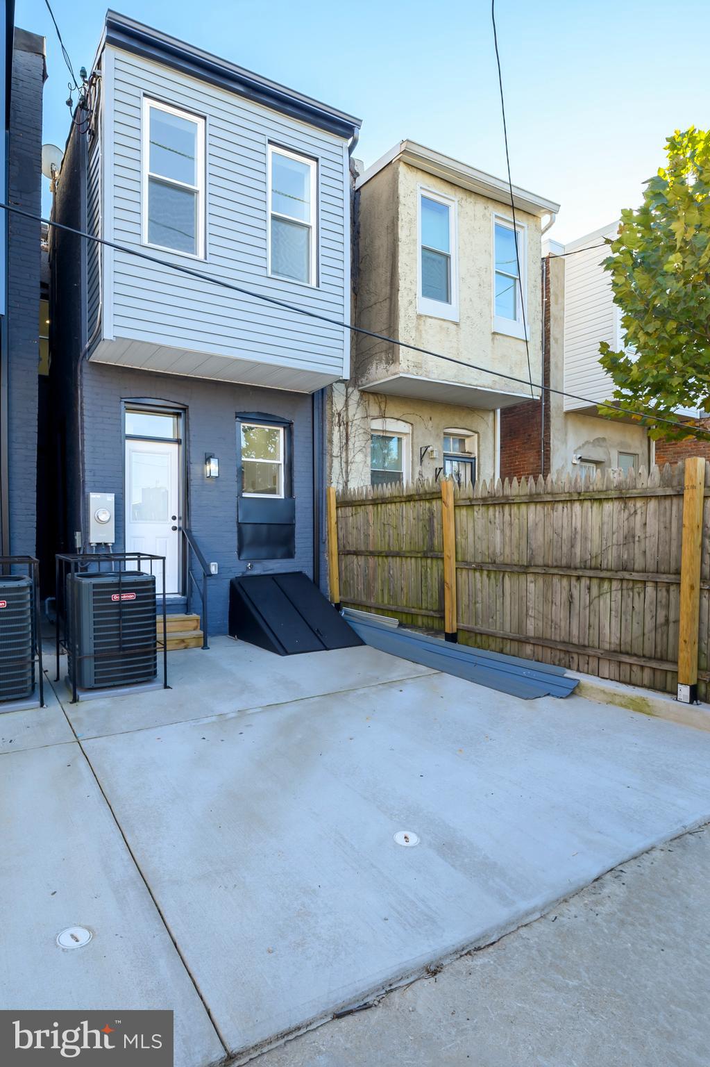 OLIVER - Residential Lease